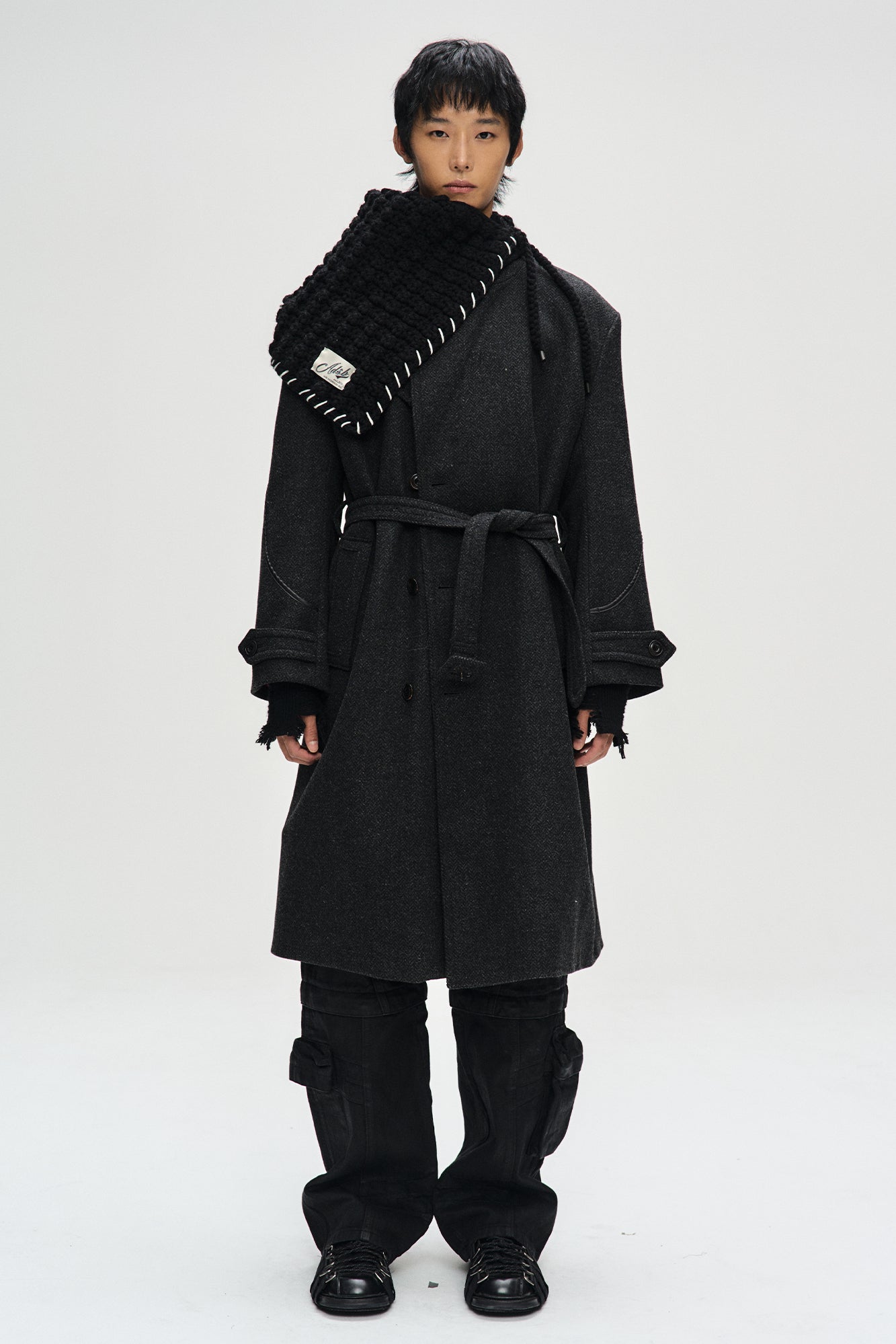 Andersson Bell - Chunky Wool-Blend Hand Knitted Scarf (Green) product image 7 | TRAB K-Fashion Australia