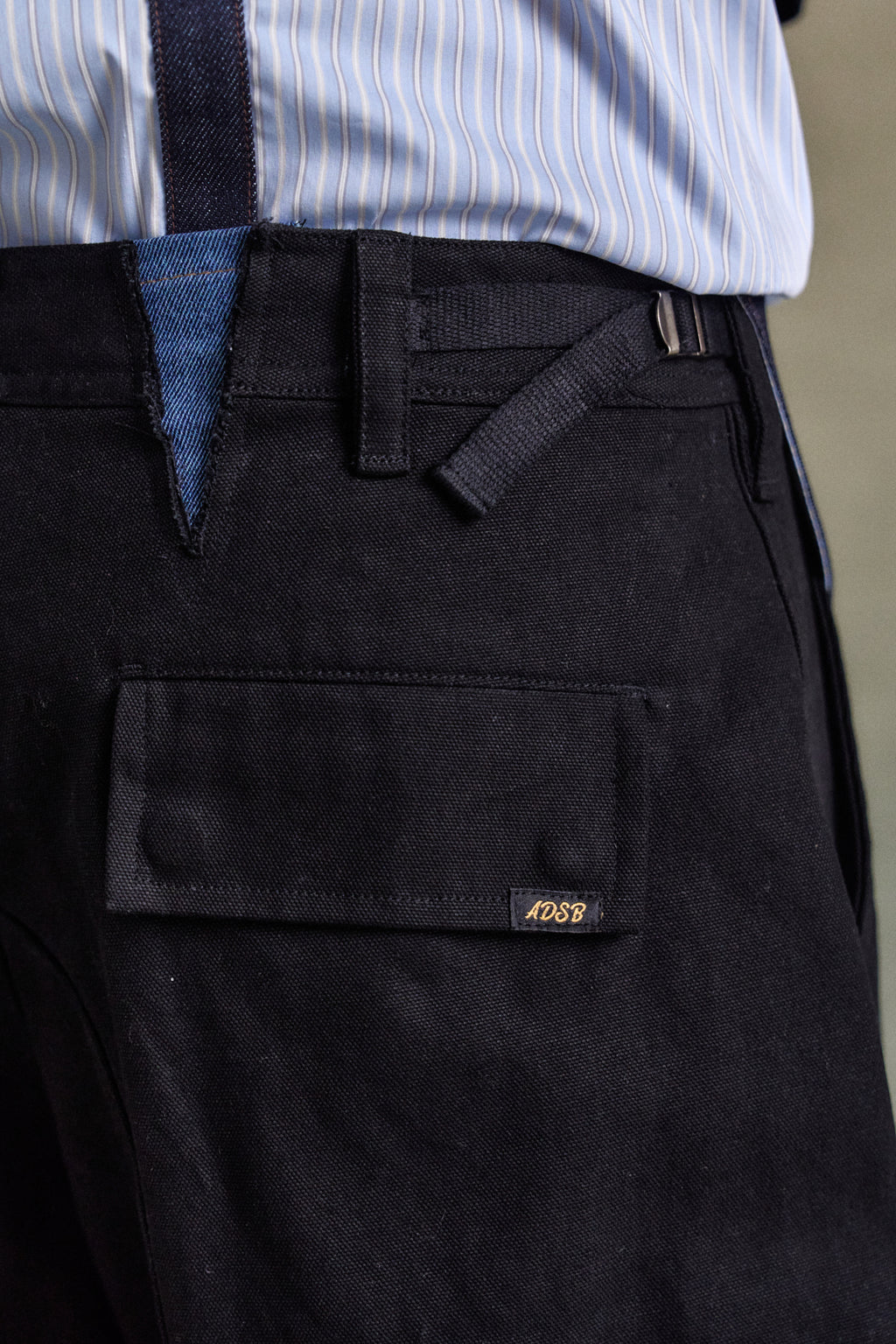 Andersson Bell - Depot Cotton Cargo Shorts (Black) product image 5 | TRAB K-Fashion Australia