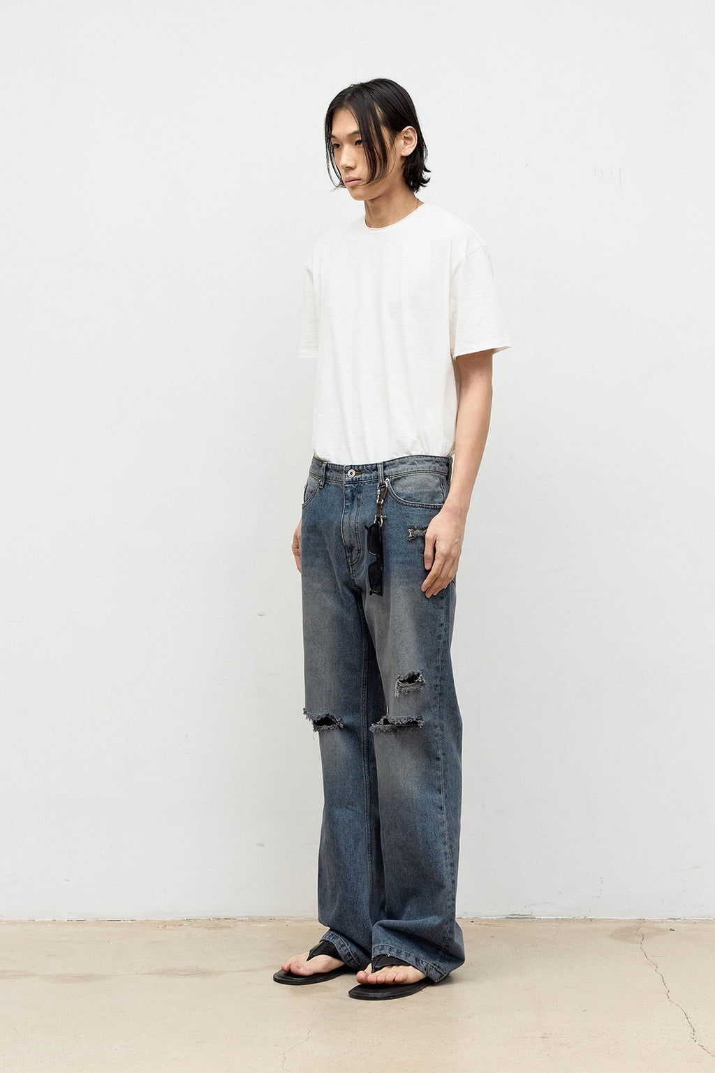 Coor - Low-Cut Cotton Slub T-Shirt (Offwhite) product image 3 | TRAB K-Fashion Australia