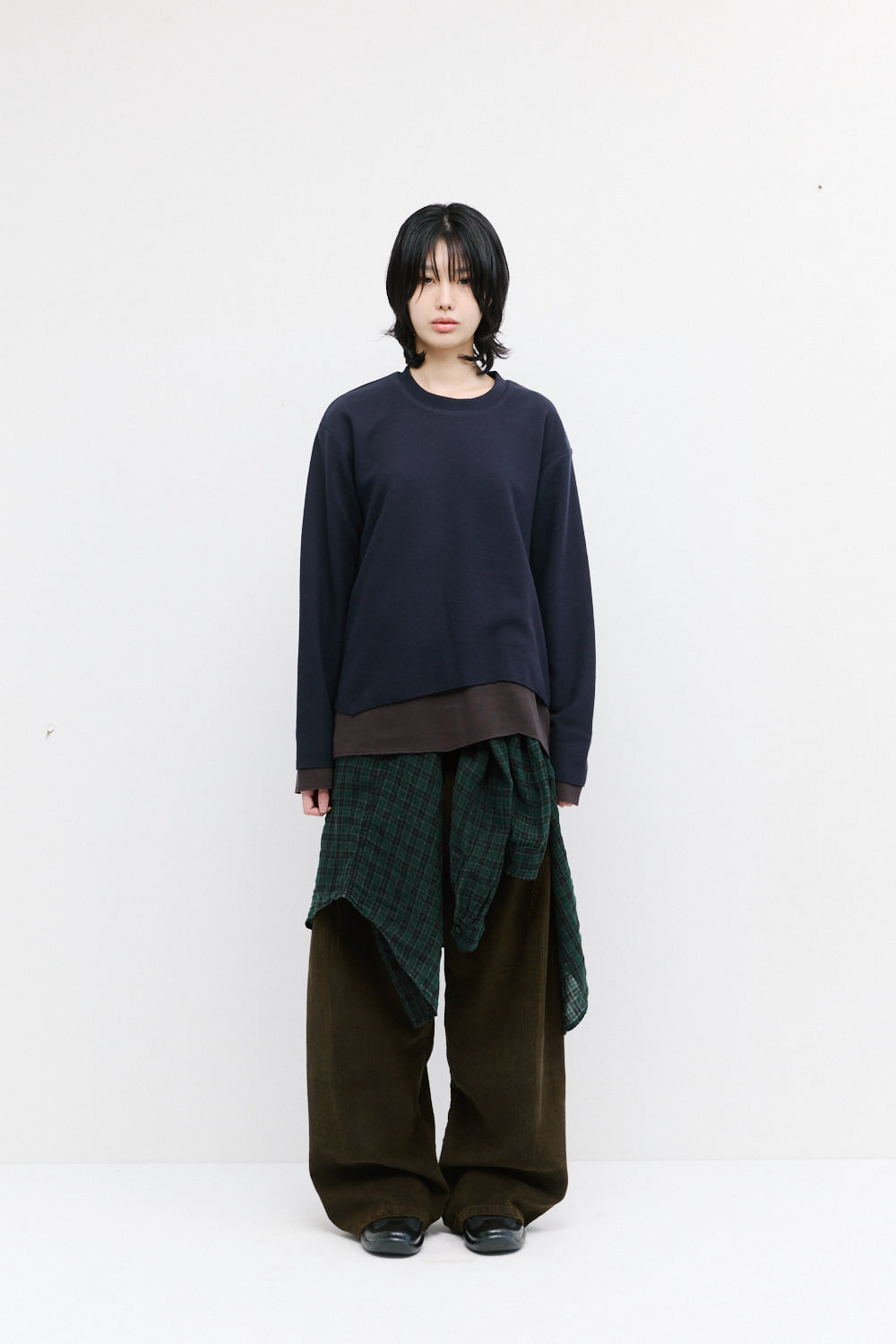 Hatchingroom - Cut Out Tee Dark (Navy/Brown) product image 4 | TRAB K-Fashion Australia