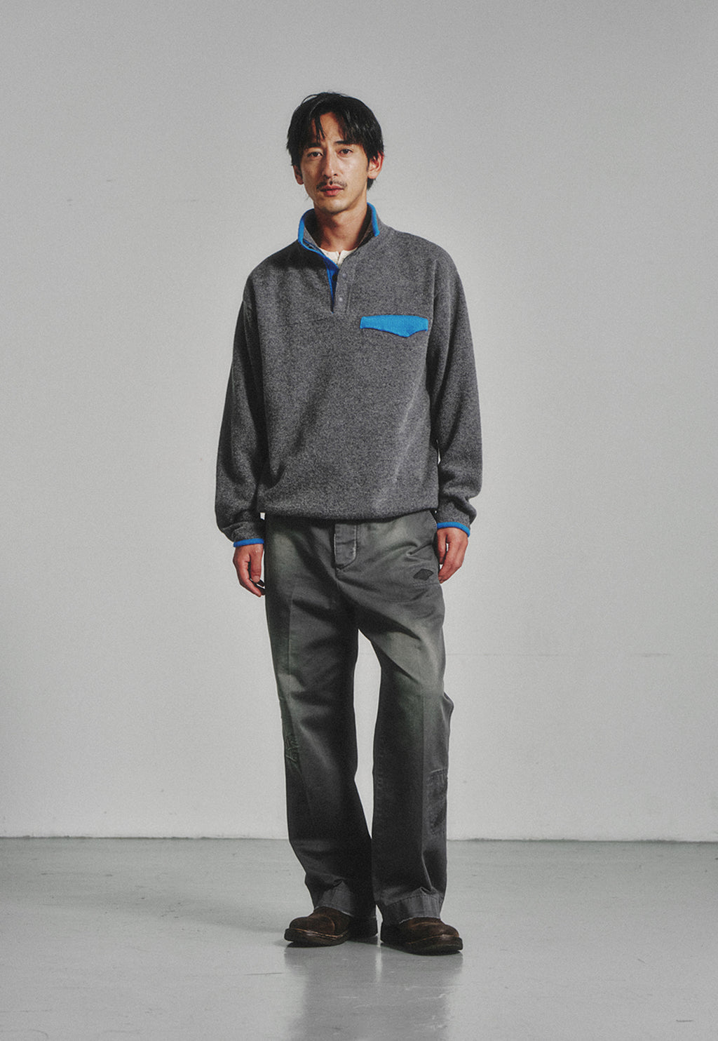 Art if acts - Vintage Pullover Knit (Charcoal/Blue) product image 2 | TRAB K-Fashion Australia