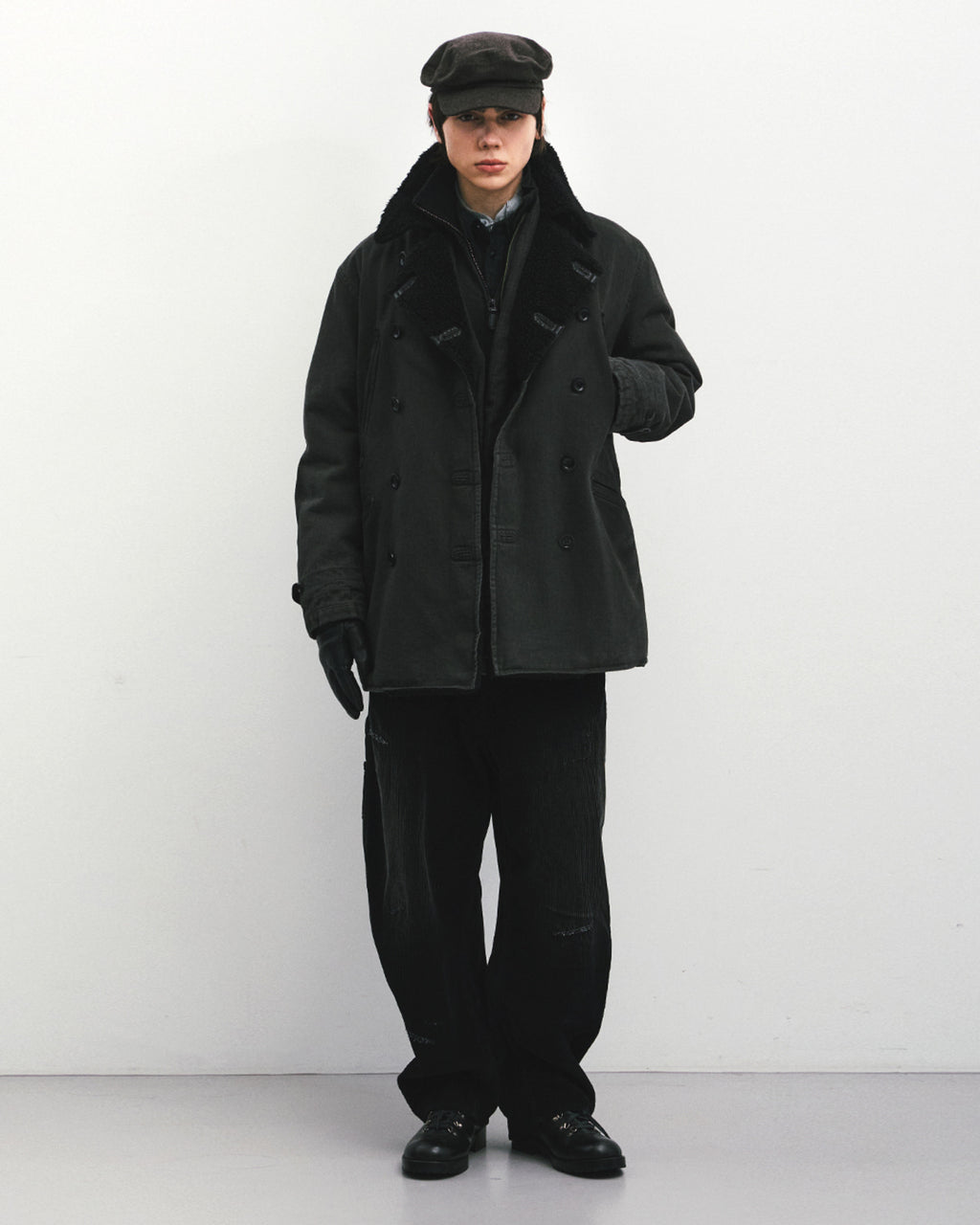 Eastlogue - Barnstormer Shearling Coat (Vintage Charcoal) product image 4 | TRAB K-Fashion Australia