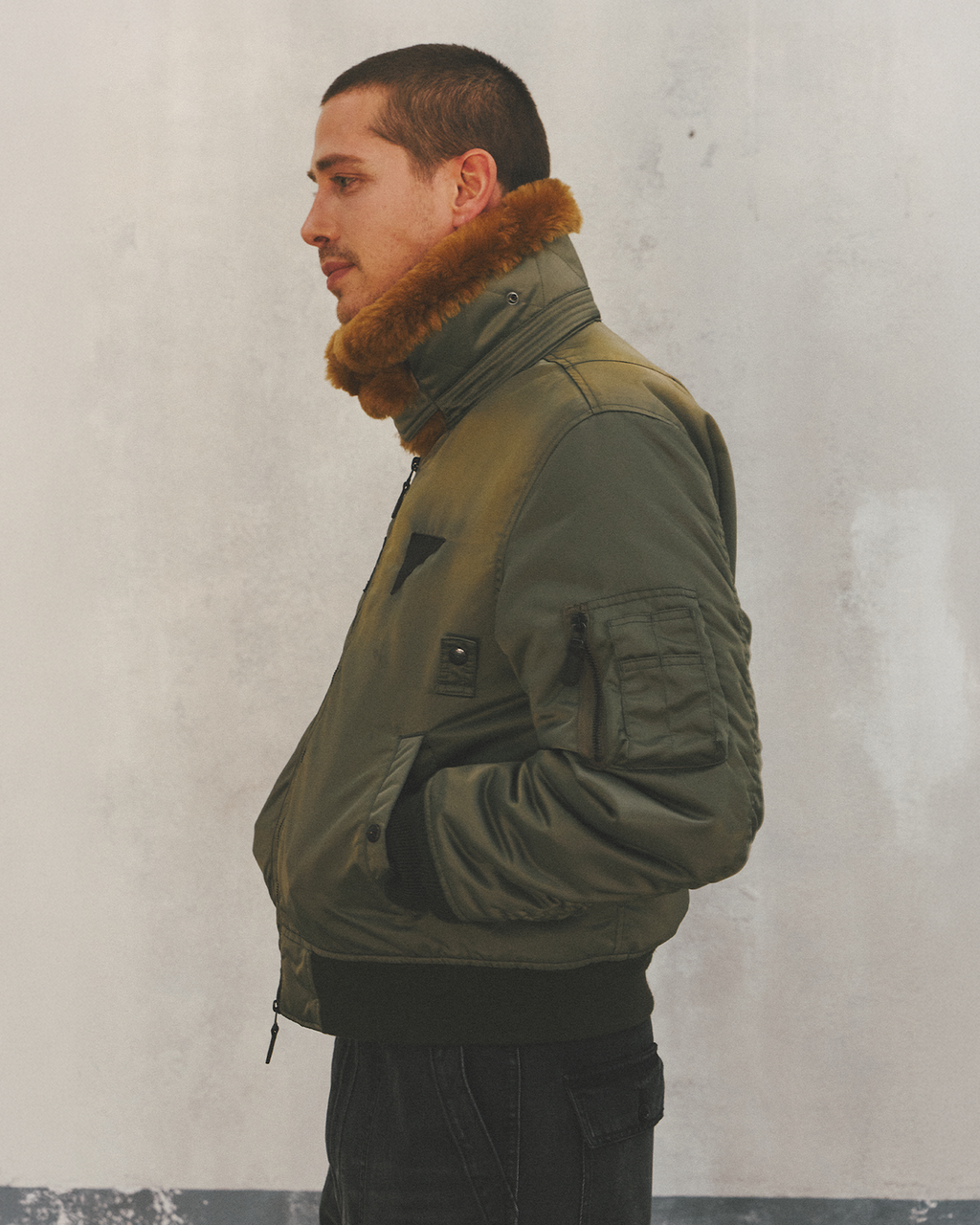 Eastlogue - Shearling Flight B-15 Jumper (Olive) product image 2 | TRAB K-Fashion Australia