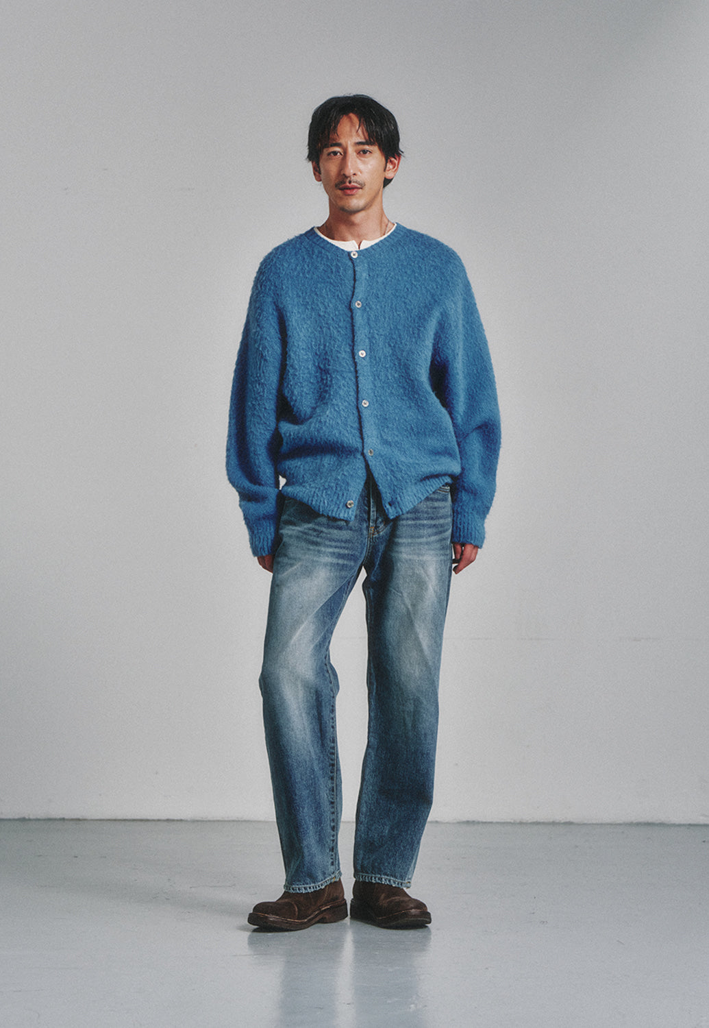 Art if acts - Alpaca Round Neck Cardigan (Dark Blue) product image 2 | TRAB K-Fashion Australia