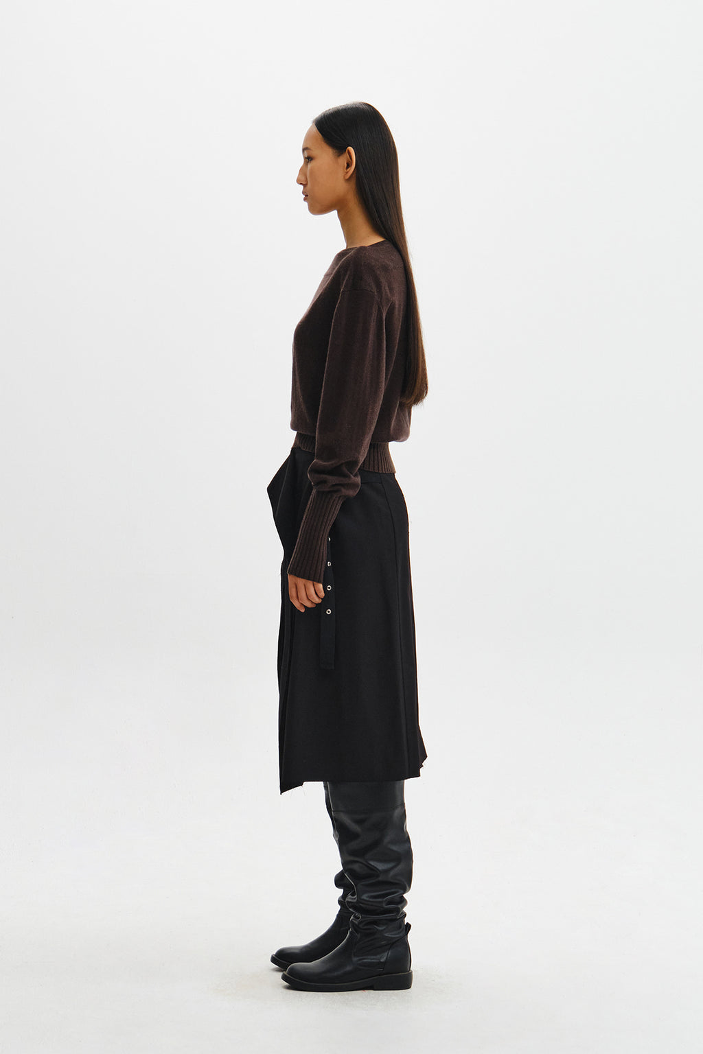 Matin Kim - Boat Neck Volume Sleeve Knit Pullover (Brown) product image 8 | TRAB K-Fashion Australia