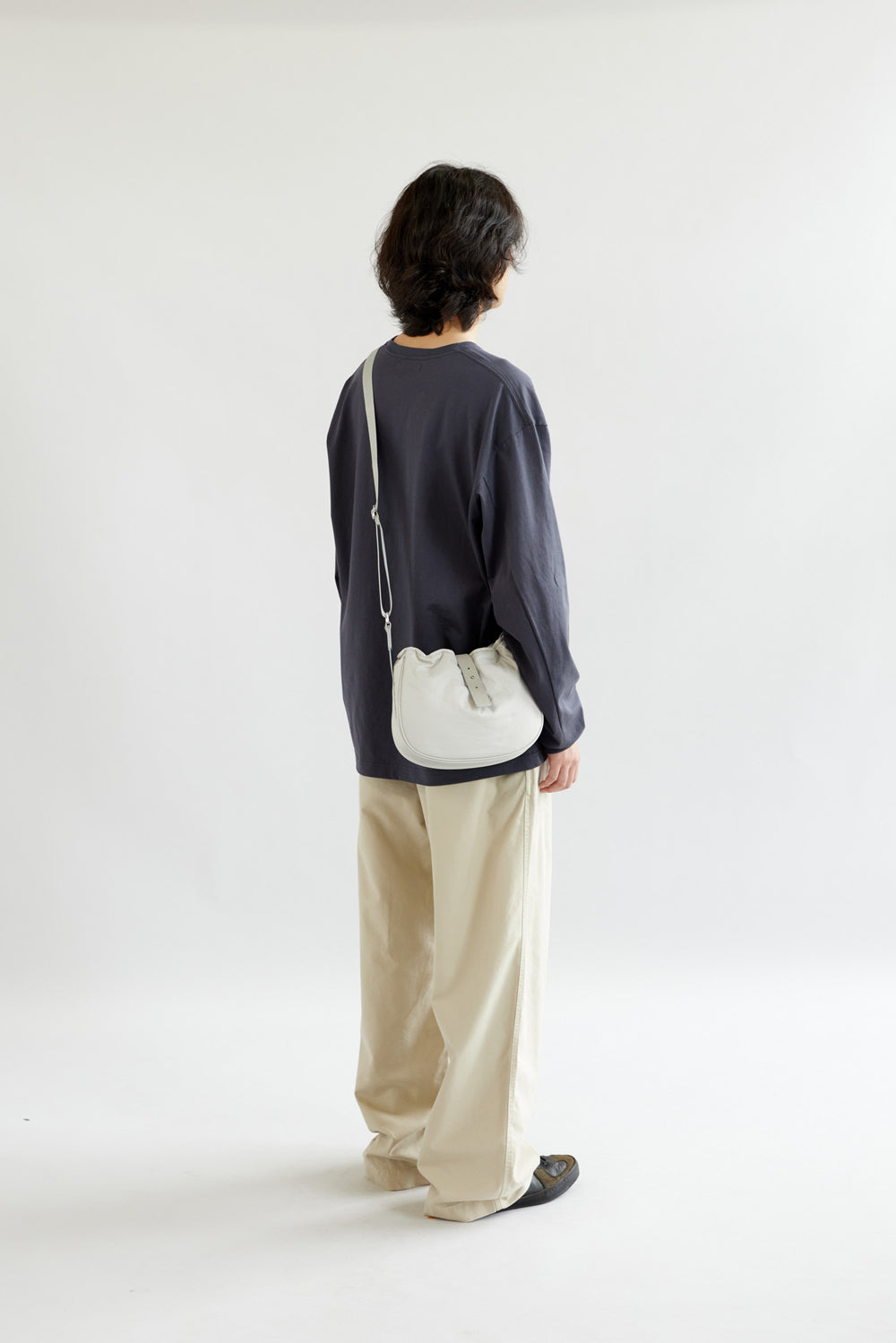 Hatchingroom - Wavy Bag Mini Padded Nylon Light (Grey) product image 8 | TRAB K-Fashion Australia
