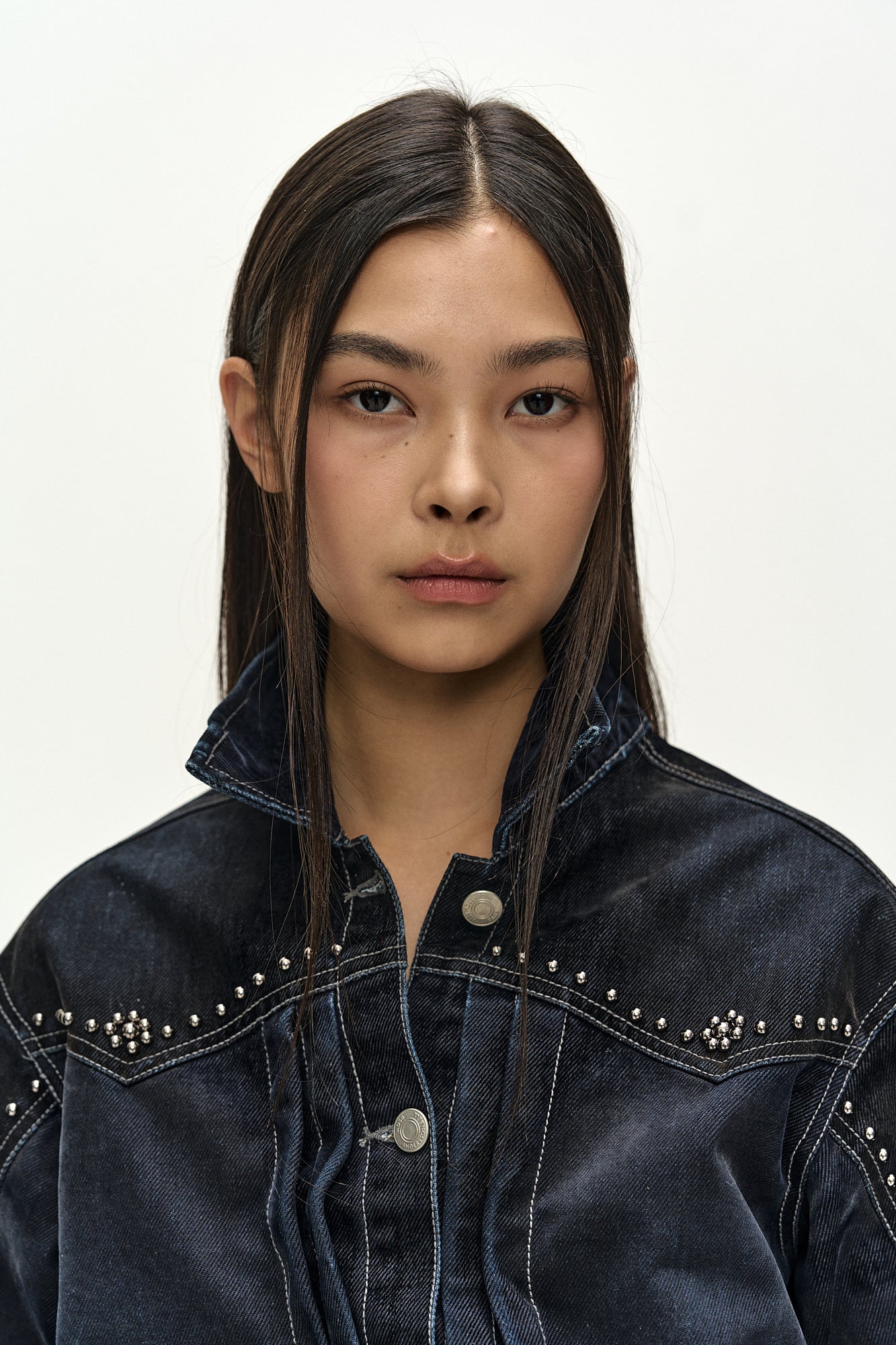 Andersson Bell - [Pre-Order – Ships August 28] Studded Velvet Denim Jacket (black/navy) (Black/Navy) product image 6 | TRAB K-Fashion Australia