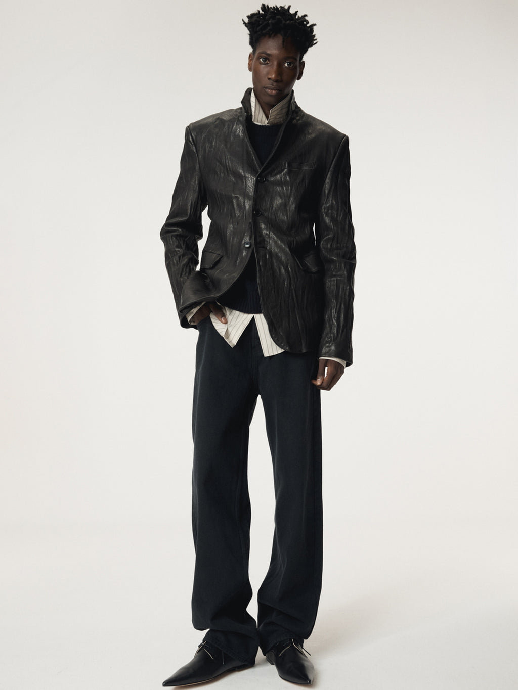 Recto - Loose Fit Denim Pants (Black) product image 5 | TRAB K-Fashion Australia