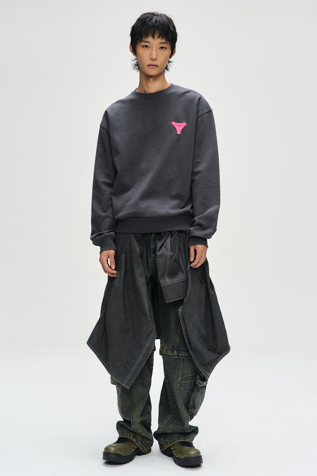 Andersson Bell - Unisex Stool Patch Logo Sweatshirts (Charcoal) product image 5 | TRAB K-Fashion Australia