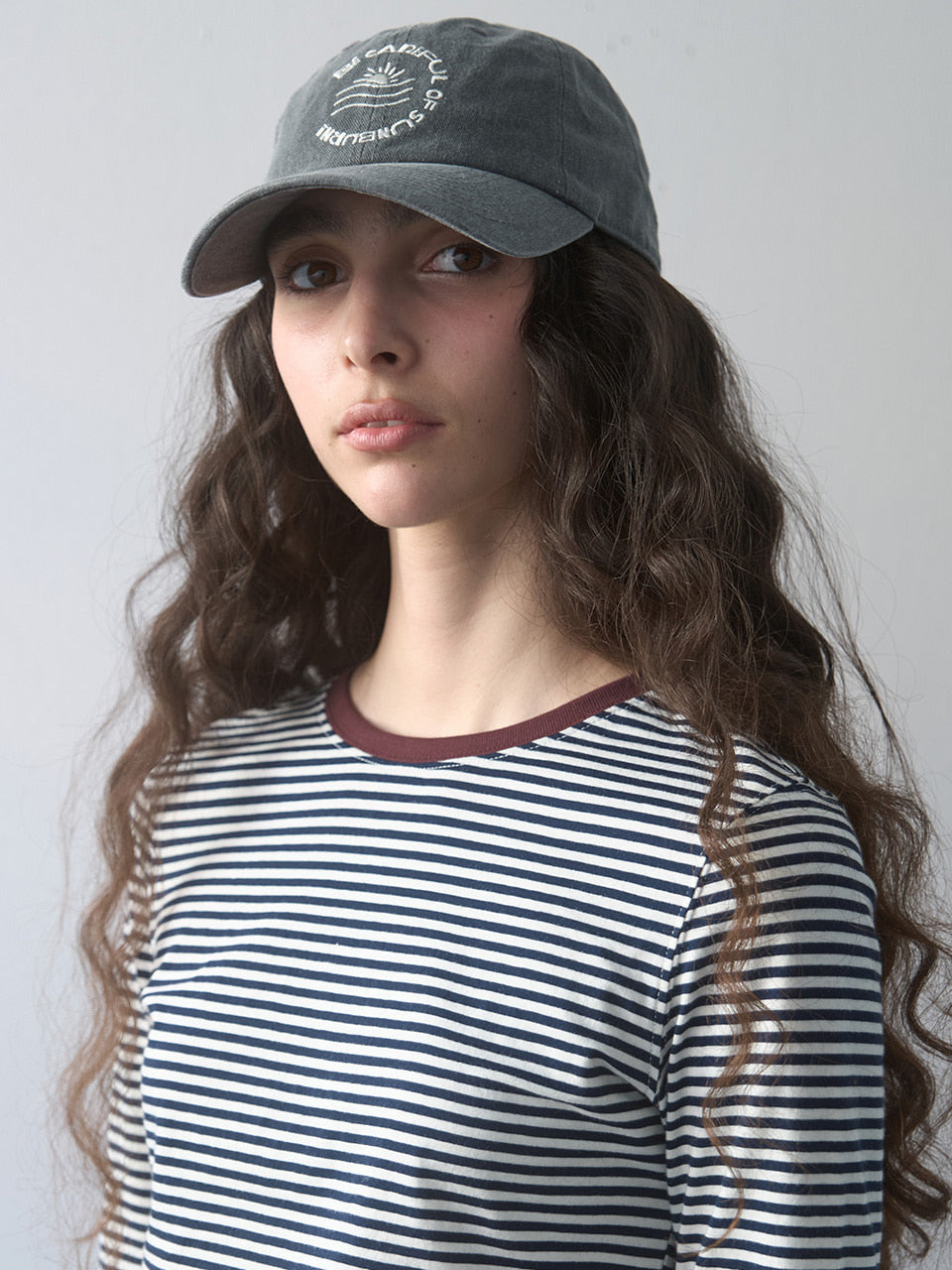 Kijun - Sunburn Cap ESSENTIAL (Charcoal) product image 4 | TRAB K-Fashion Australia