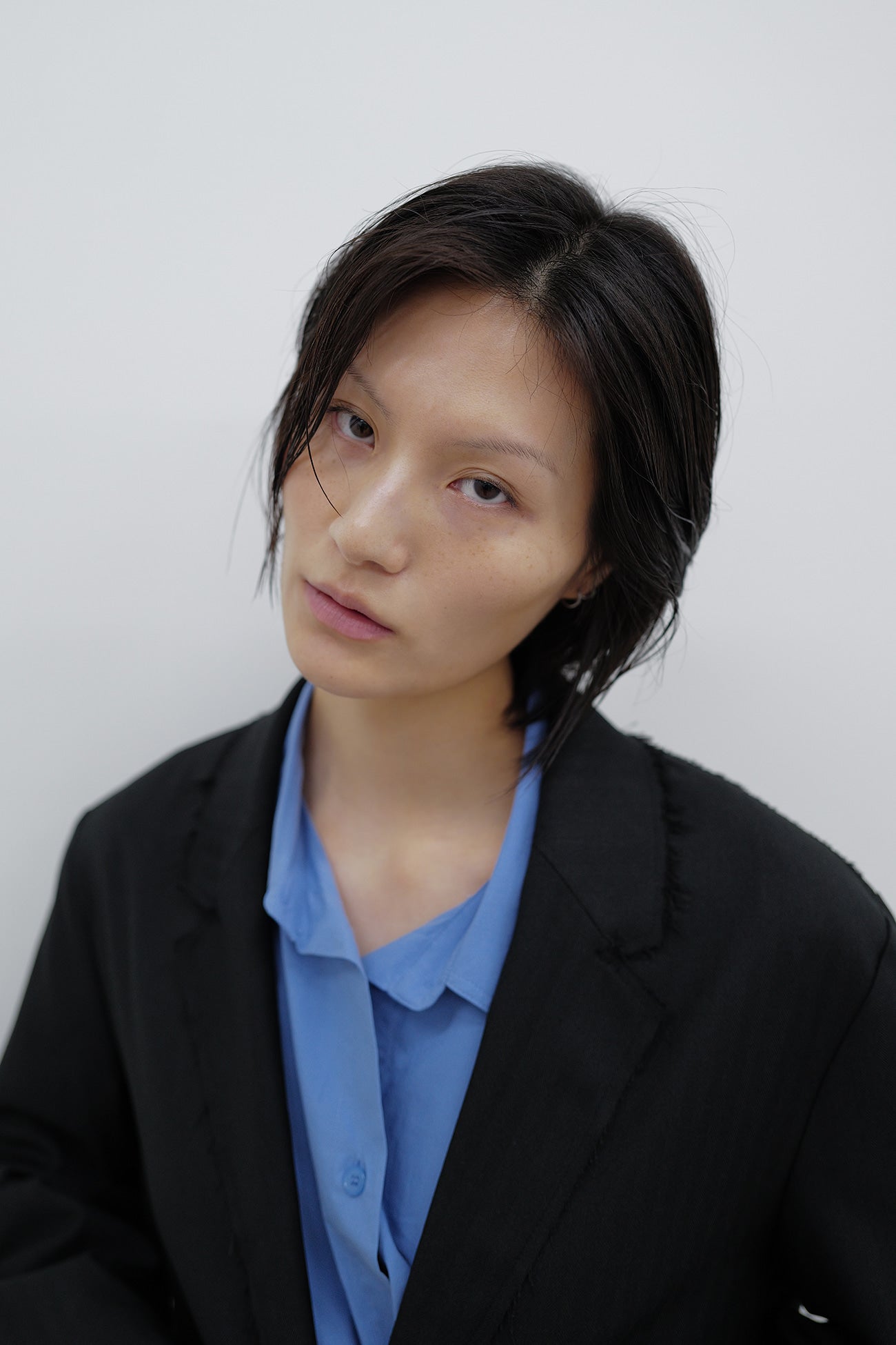 Deinet - Deinet Rough Cut Detail Blazer (Black) product image 6 | TRAB K-Fashion Australia