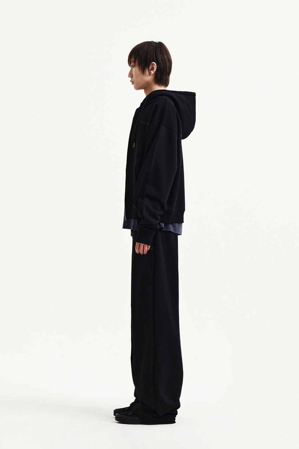 Matin Kim - Back Logo Essential Hoody Zip Up (Black) product image 12 | TRAB K-Fashion Australia