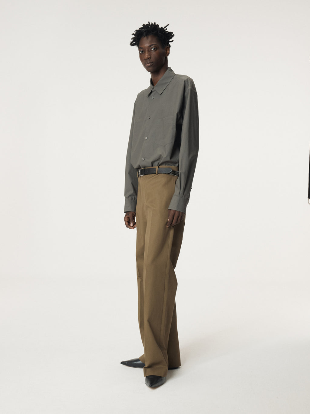 Recto - Powdery Cotton Classic Shirt (Khakish Grey) product image 3 | TRAB K-Fashion Australia