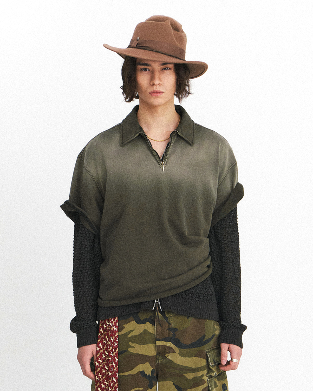 Eastlogue - Cut Out Collar Sweat (Olive) product image 3 | TRAB K-Fashion Australia