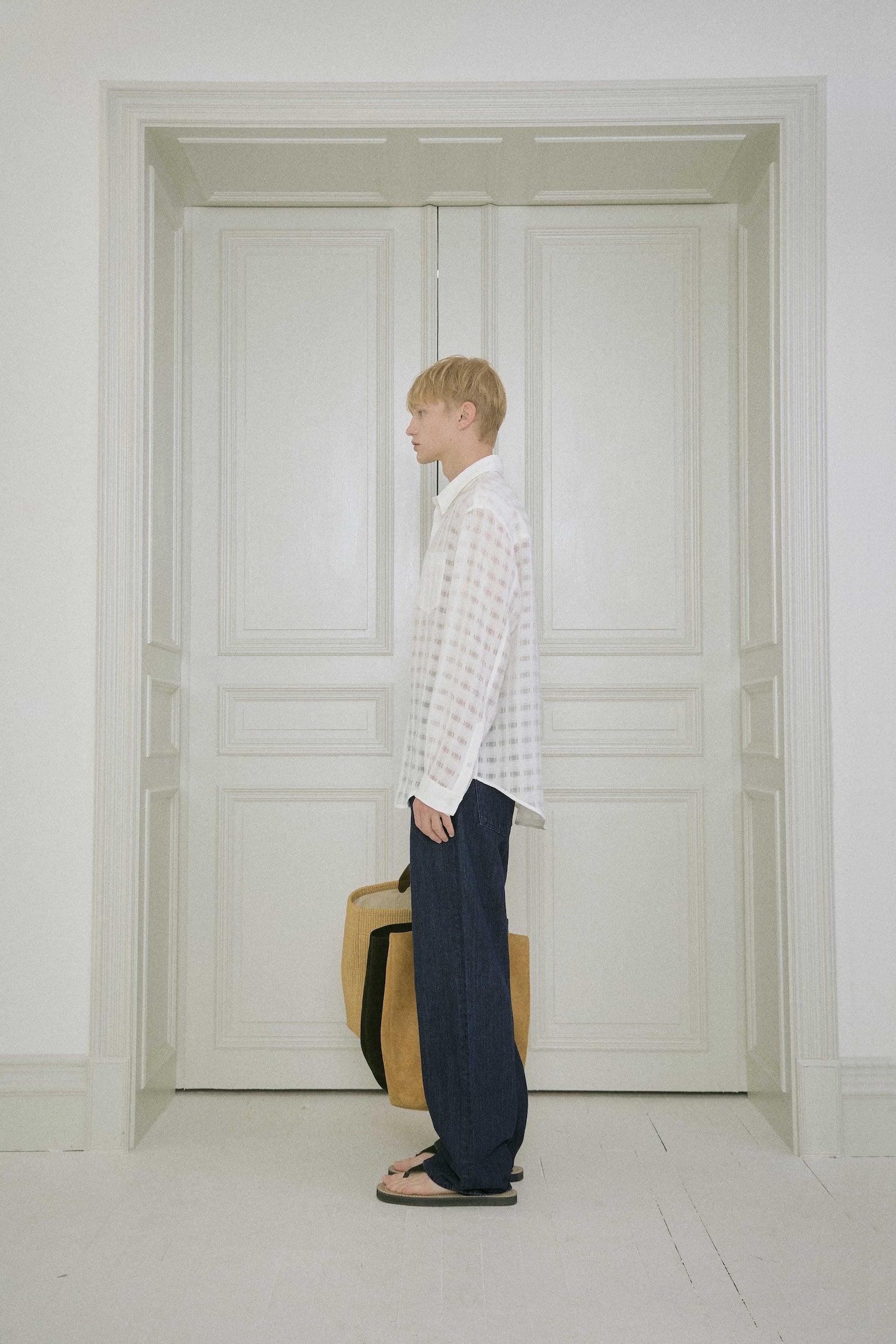 STU - Comfortable Check Shirt (White) product image 1 | TRAB K-Fashion Australia