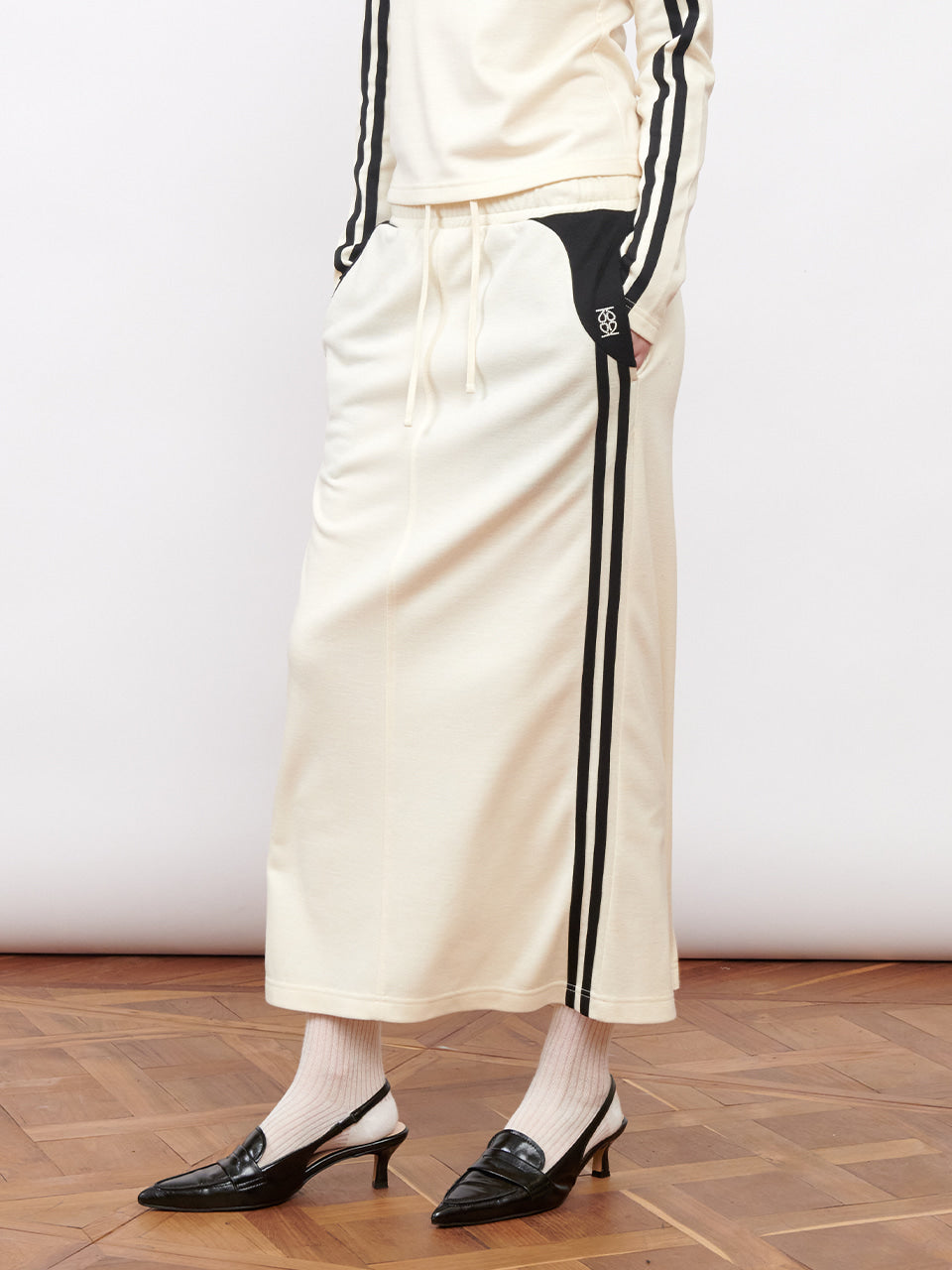 Kijun - Football Jersey Long Skirt (Ivory Black) product image 2 | TRAB K-Fashion Australia