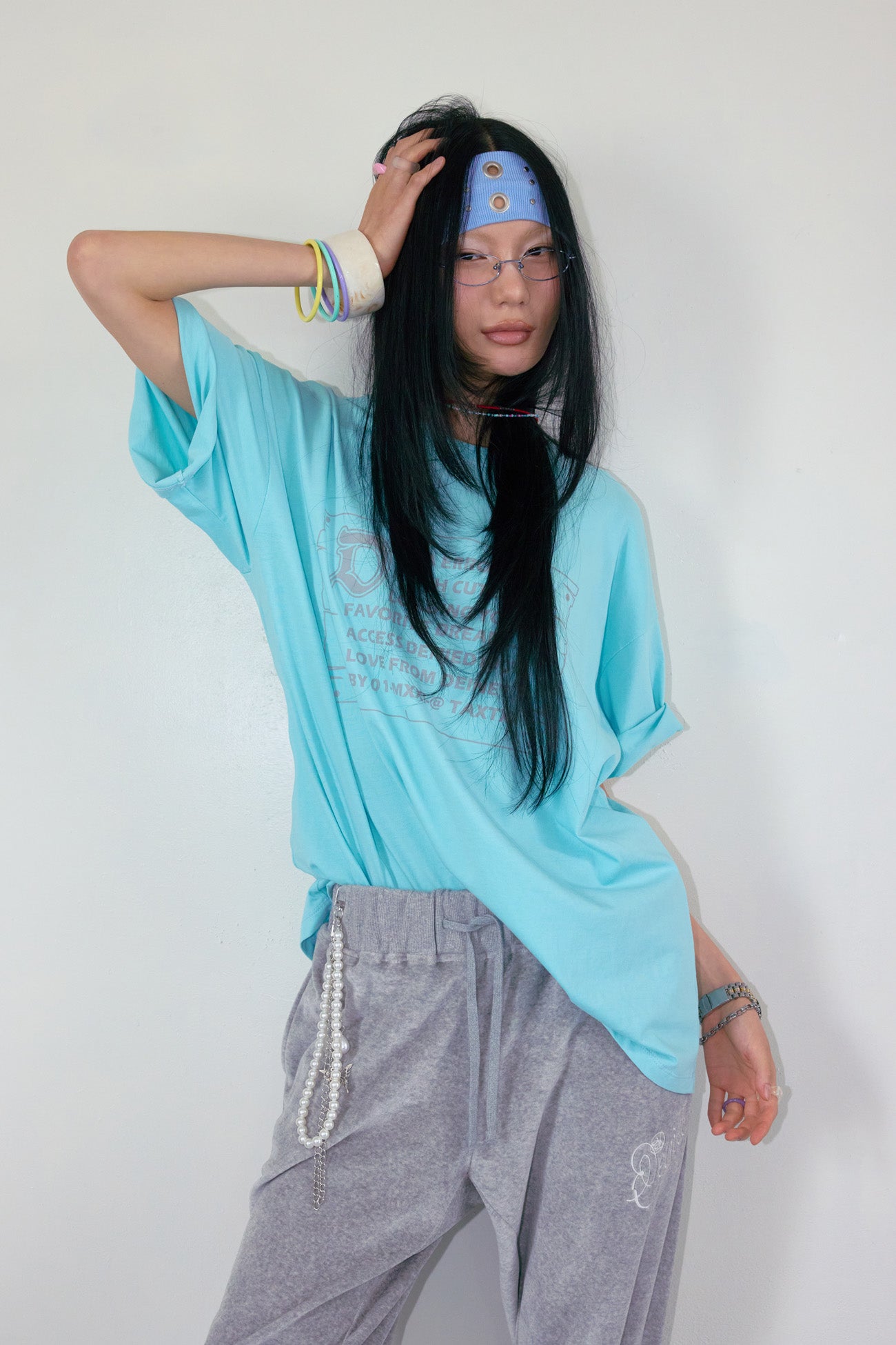 Deinet - D Lettering Graphic Oversized T-Shirt (Mint) product image 7 | TRAB K-Fashion Australia