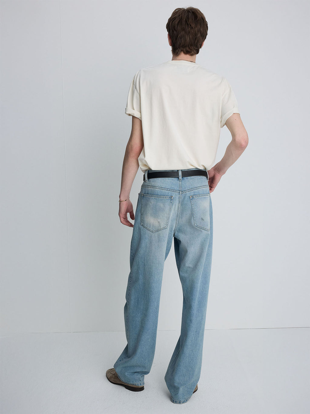 Tonywack - Wide Tapered Low Denim Jeans (Faded Light Blue) product image 7 | TRAB K-Fashion Australia