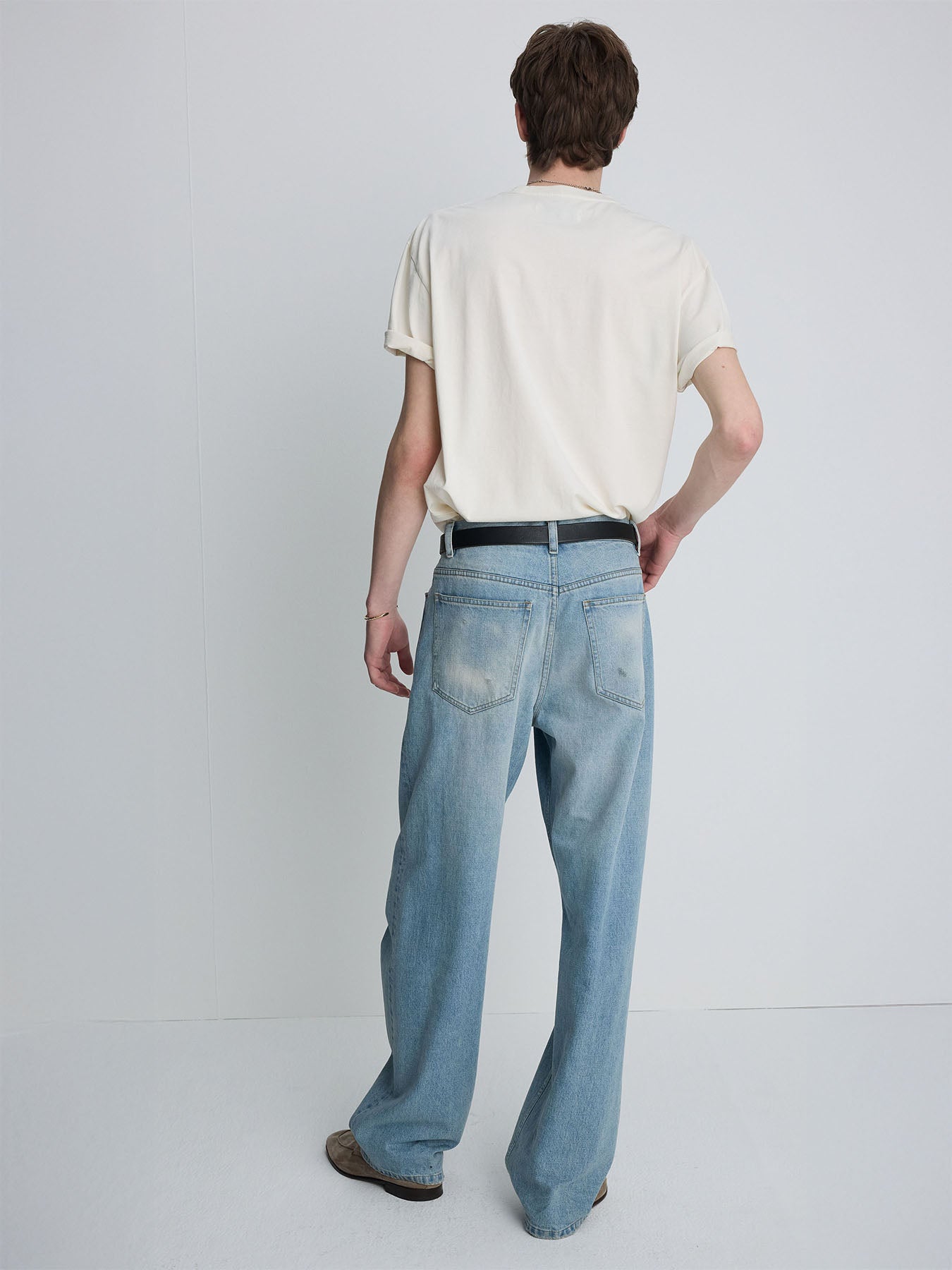 Tonywack - Wide Tapered Low Denim Jeans (Faded Light Blue) product image 7 | TRAB K-Fashion Australia