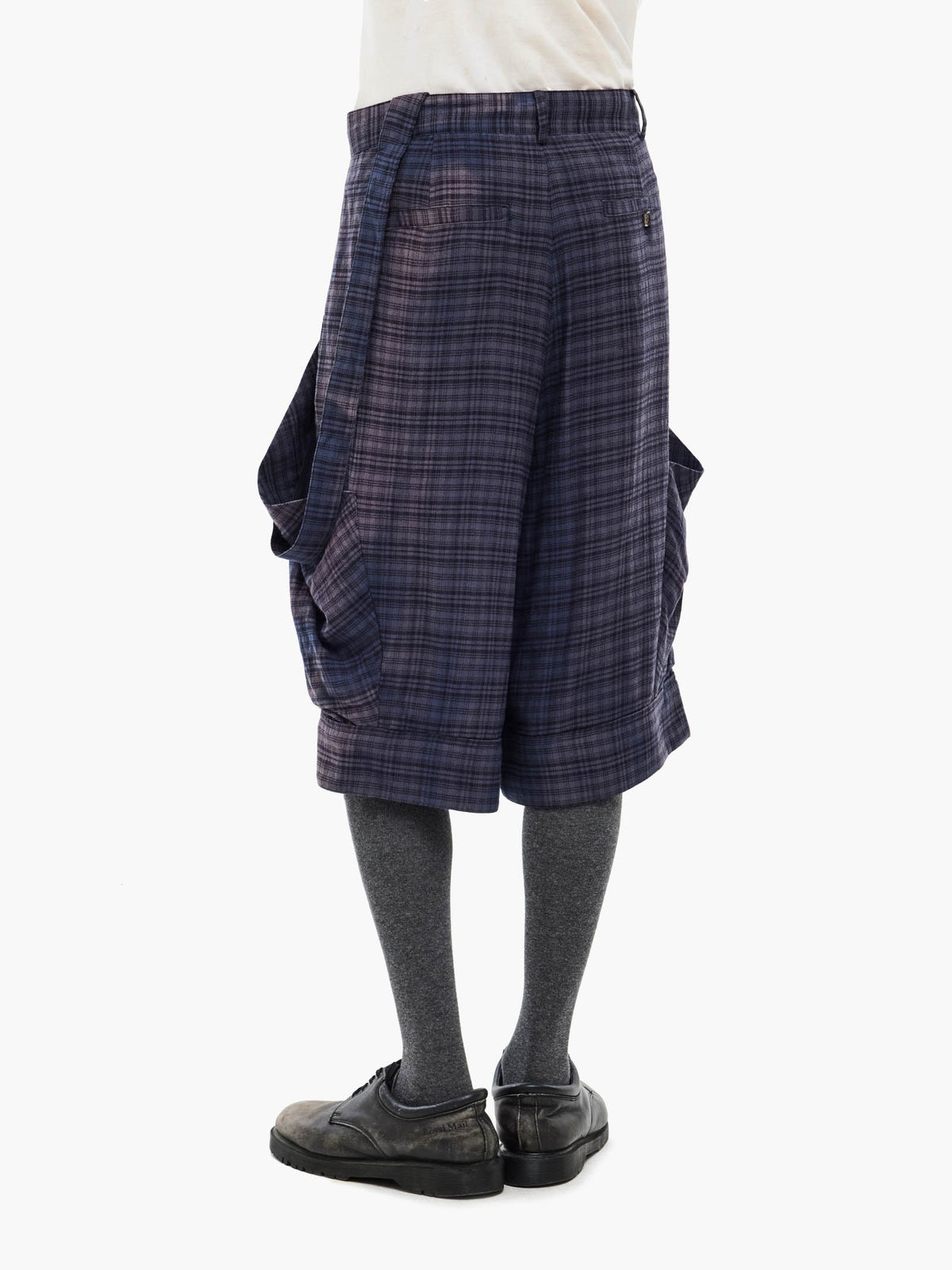 Jiyong Kim - Sun-Bleached Layered Strap Half Trousers (Navy) product image 4 | TRAB K-Fashion Australia