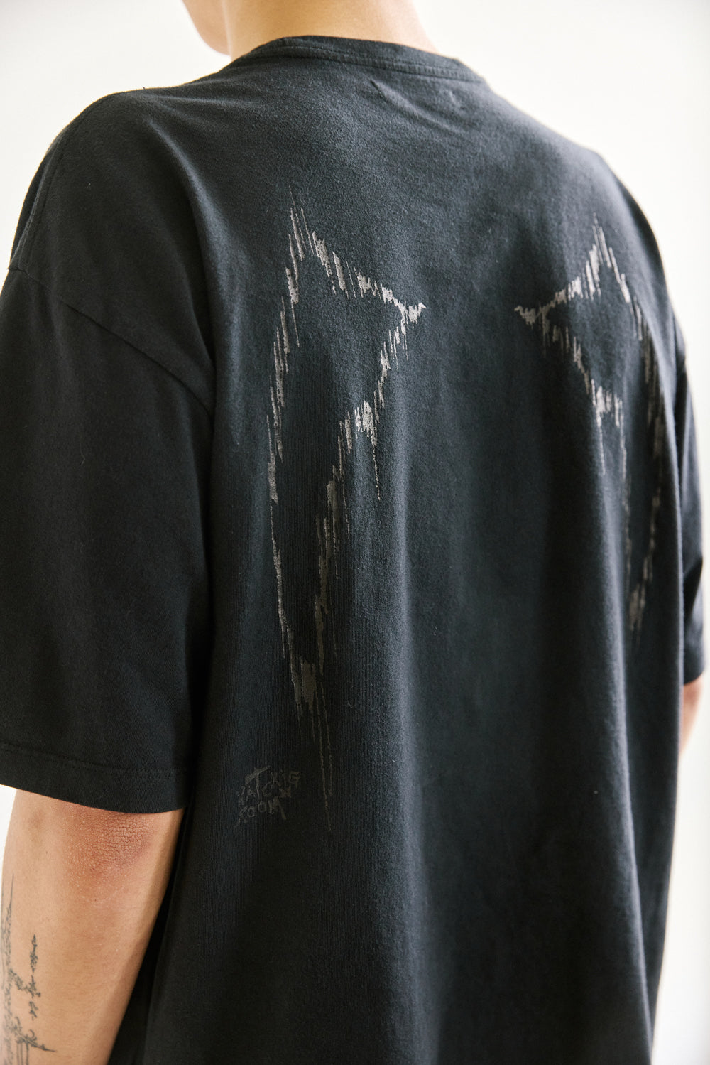 Hatchingroom - Devil & Angel Tee 1/2 Over Dyed (Black) product image 11 | TRAB K-Fashion Australia