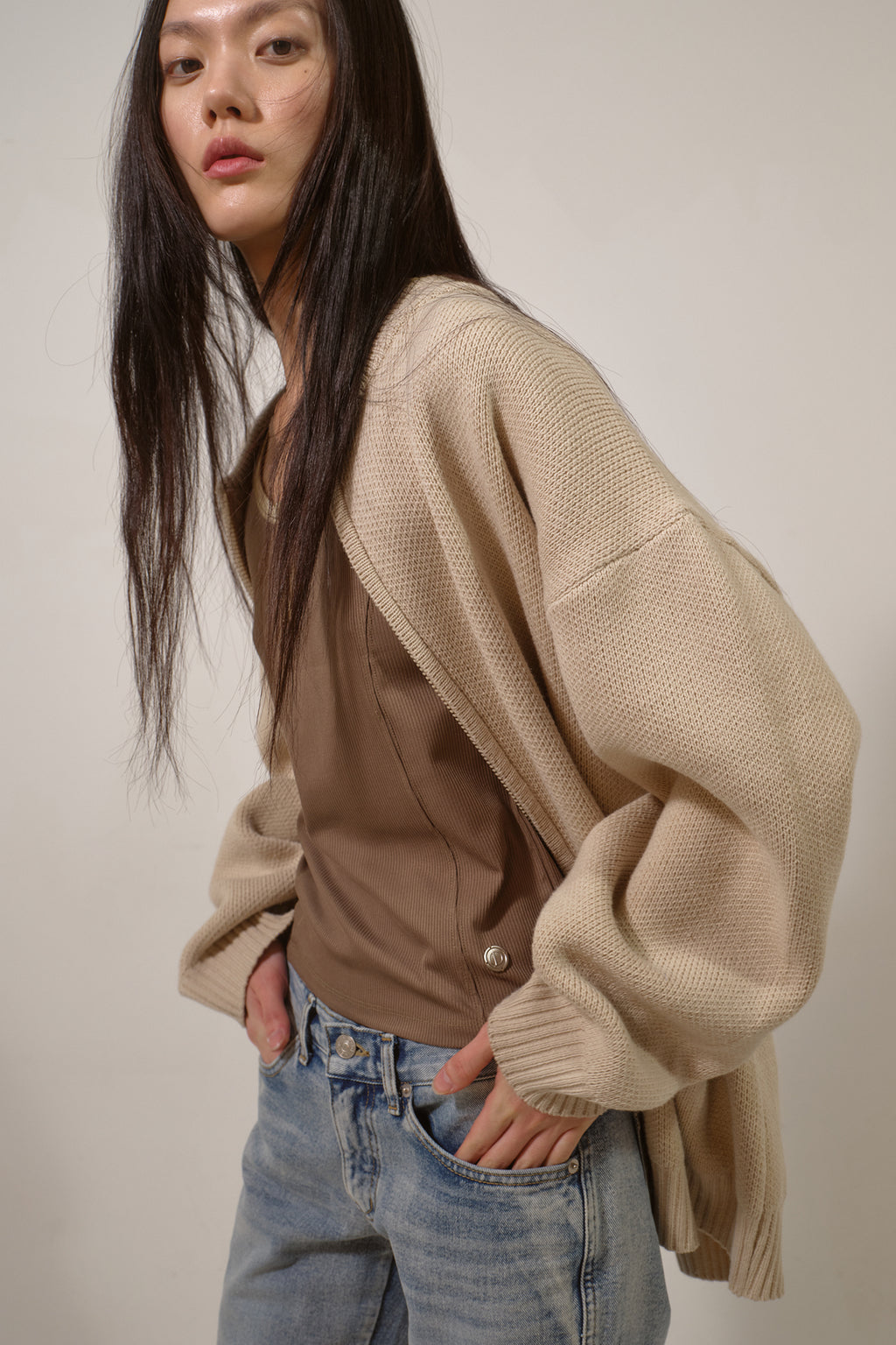 Deinet - D Jacquard Long Knit Zip-Up (Beige) product image 7 | TRAB K-Fashion Australia