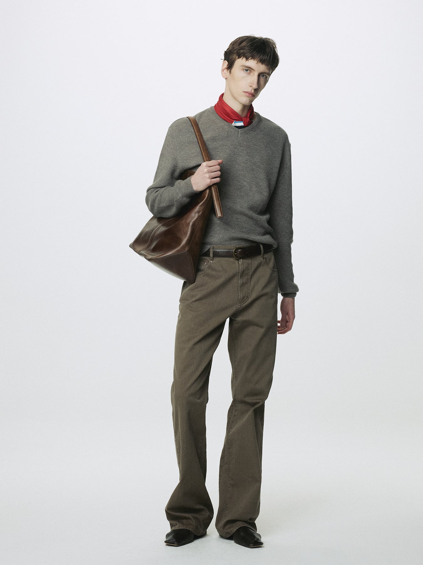 Tonywack - Super Fine Wool Commando V-Neck Knit (Taupe Melange) product image 2 | TRAB K-Fashion Australia