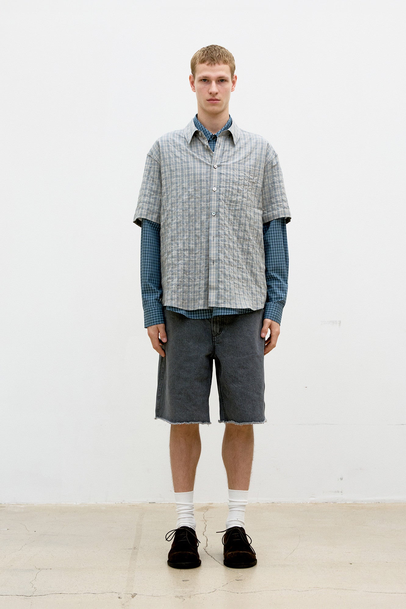Coor - Alternative Wrinkle Check Half Shirt (Washed Khaki Beige) product image 2 | TRAB K-Fashion Australia