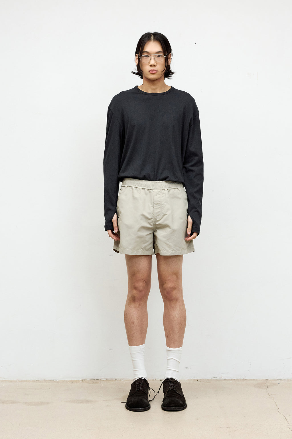 Coor - Lightweight Fingerhole Long Sleeve (Black) product image 2 | TRAB K-Fashion Australia