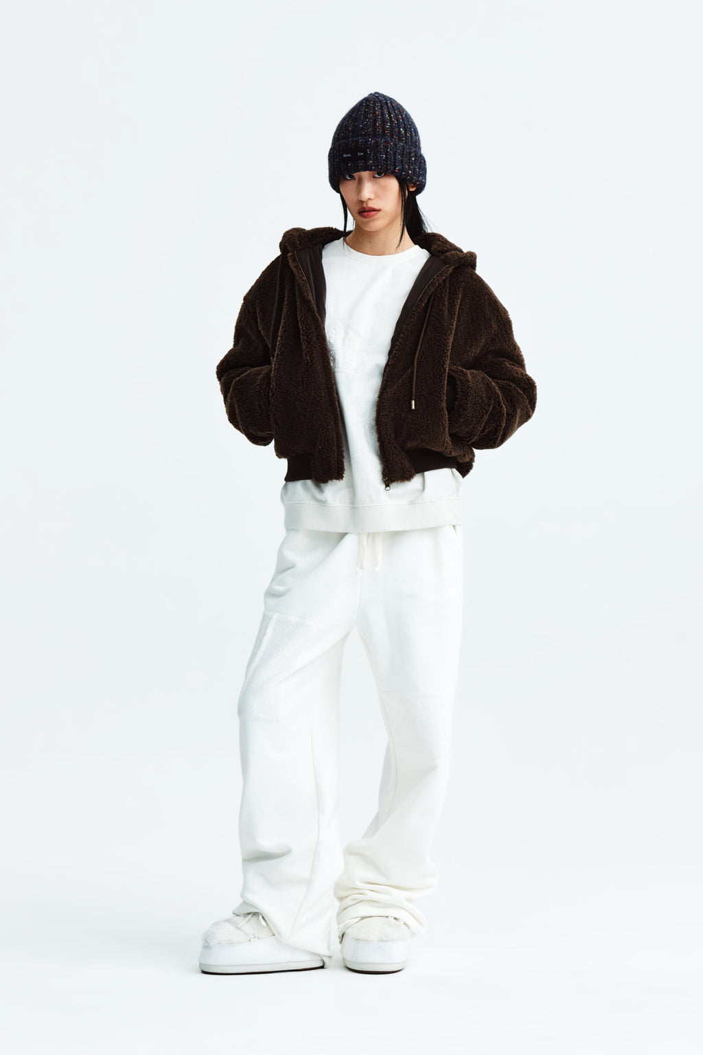 Matin Kim - Logo Point Fleece Hoody Jumper (Khaki) product image 9 | TRAB K-Fashion Australia