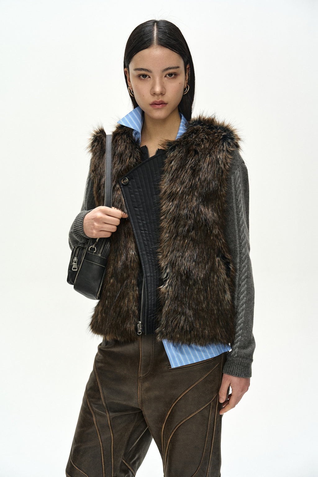 Andersson Bell - Unisex Curved Placket Reversible Vest (Brown/Khaki) product image 8 | TRAB K-Fashion Australia