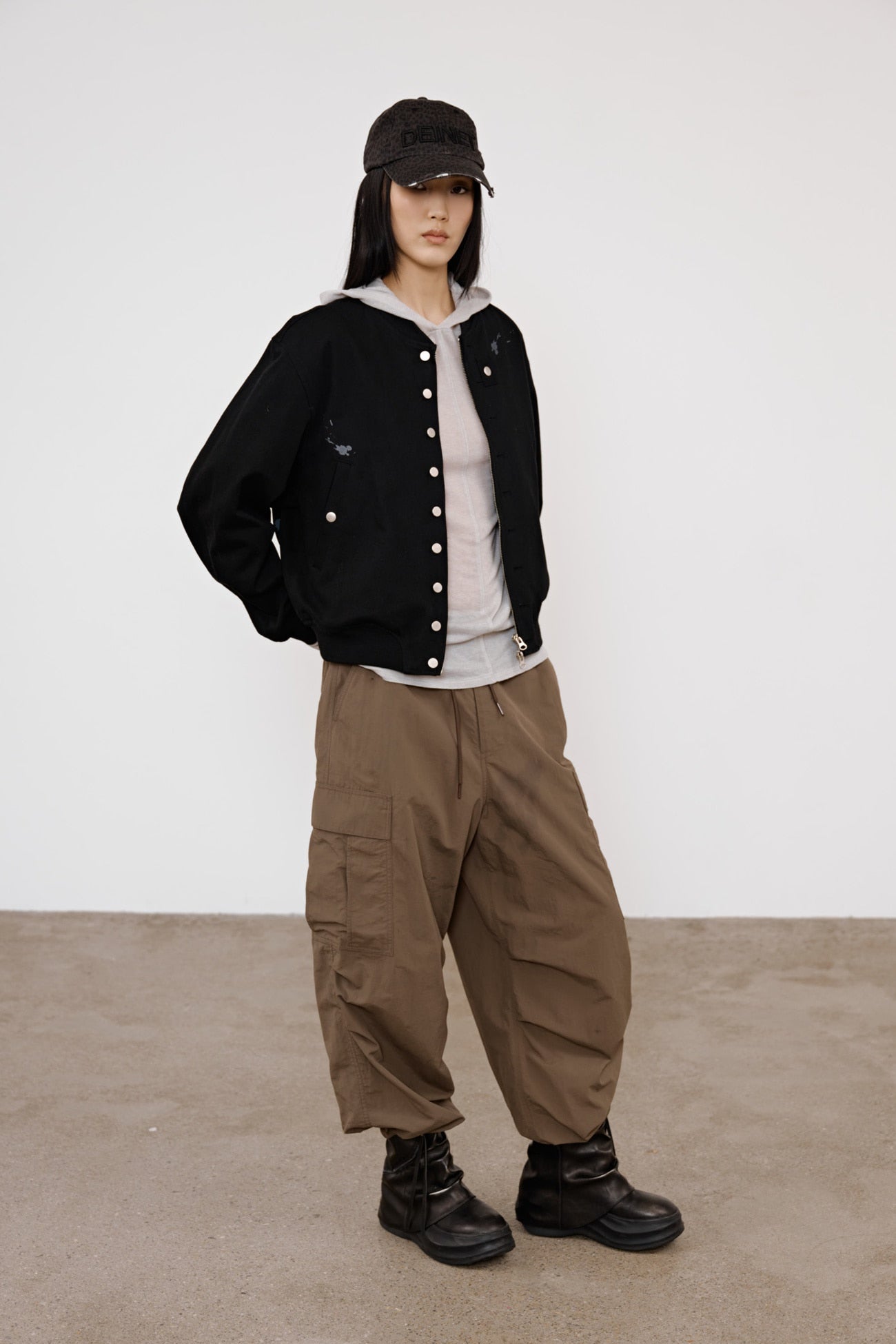 Deinet - Paint Stud Cotton Ma1 (Black) product image 6 | TRAB K-Fashion Australia