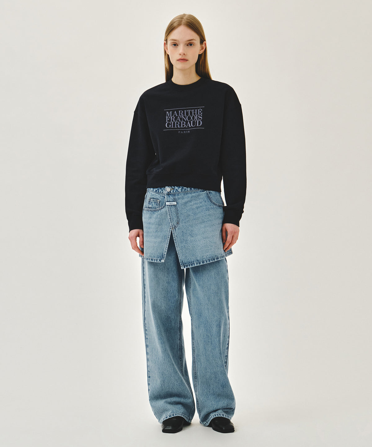 Marithe & Francois Girbaud - Classic Logo Crop Sweatshirt (Navy) product image 5 | TRAB K-Fashion Australia