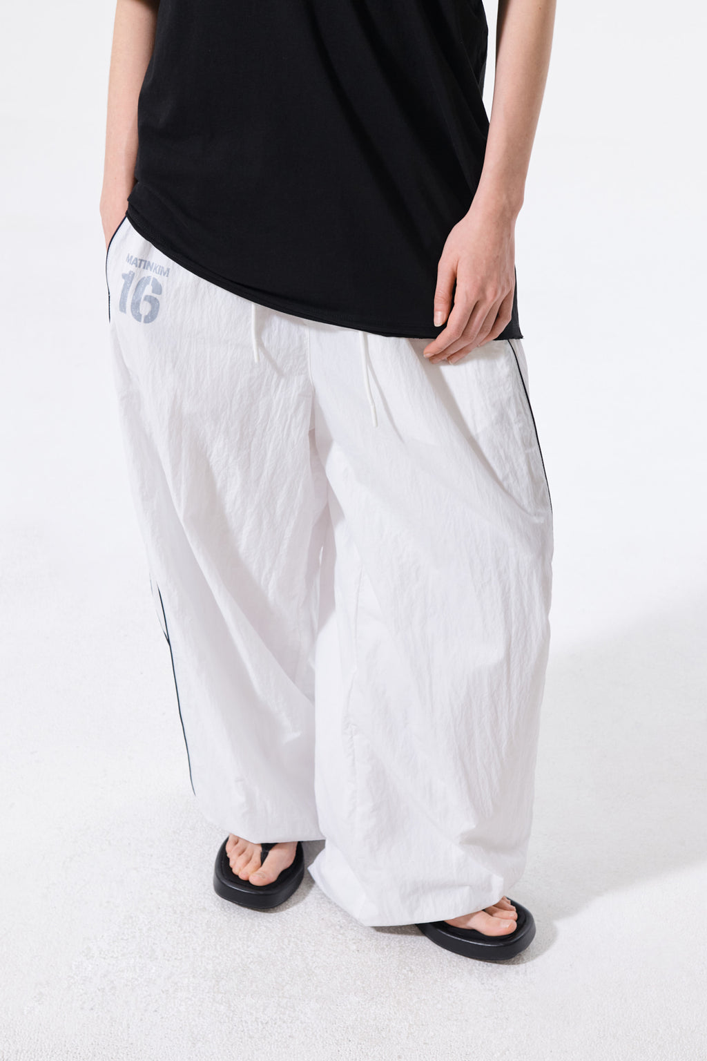 Matin Kim - Matin 16 Logo Track Pants (White) product image 11 | TRAB K-Fashion Australia