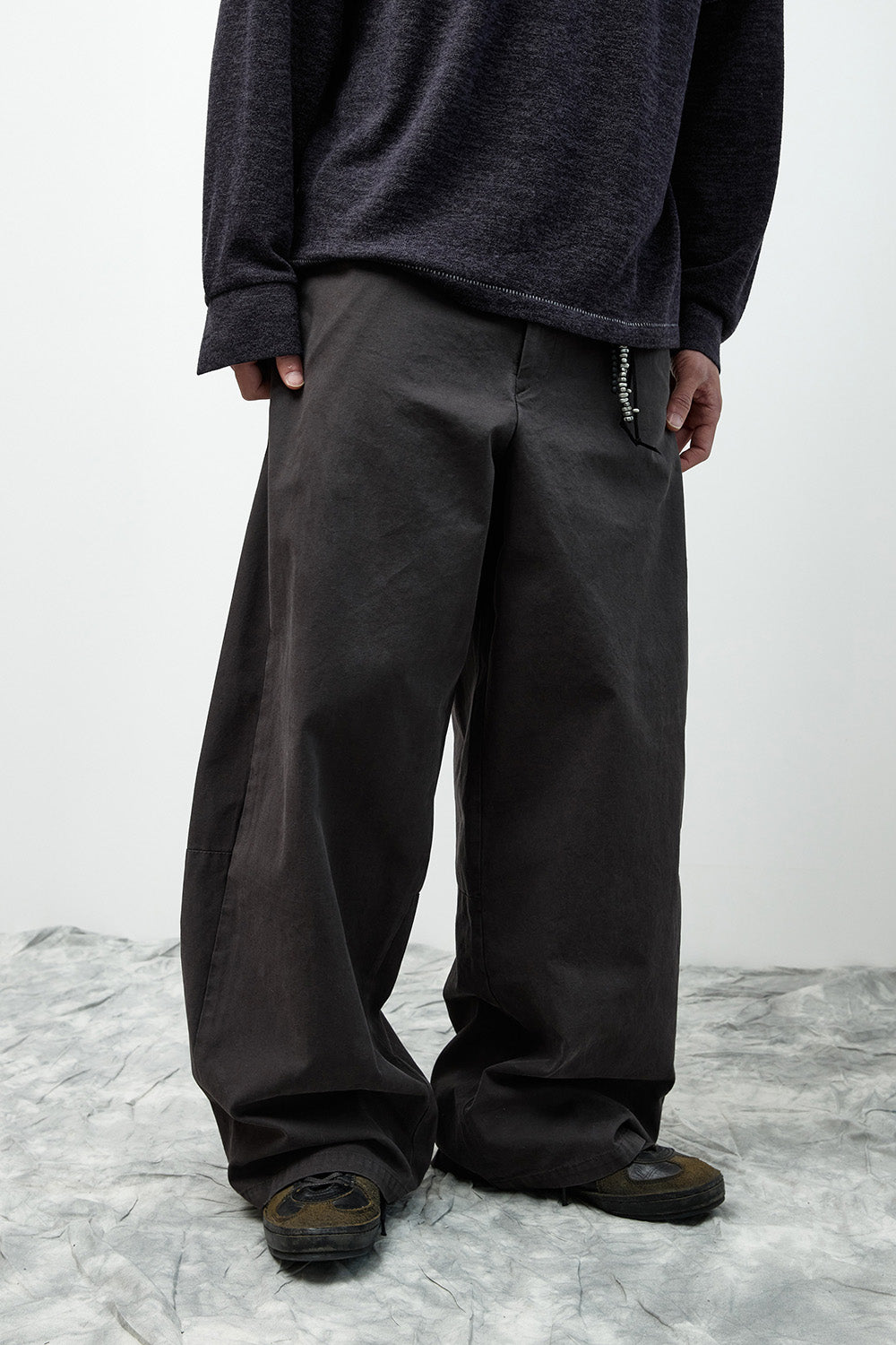Hatchingroom - Wide Curve Trousers (Charcoal) product image 13 | TRAB K-Fashion Australia