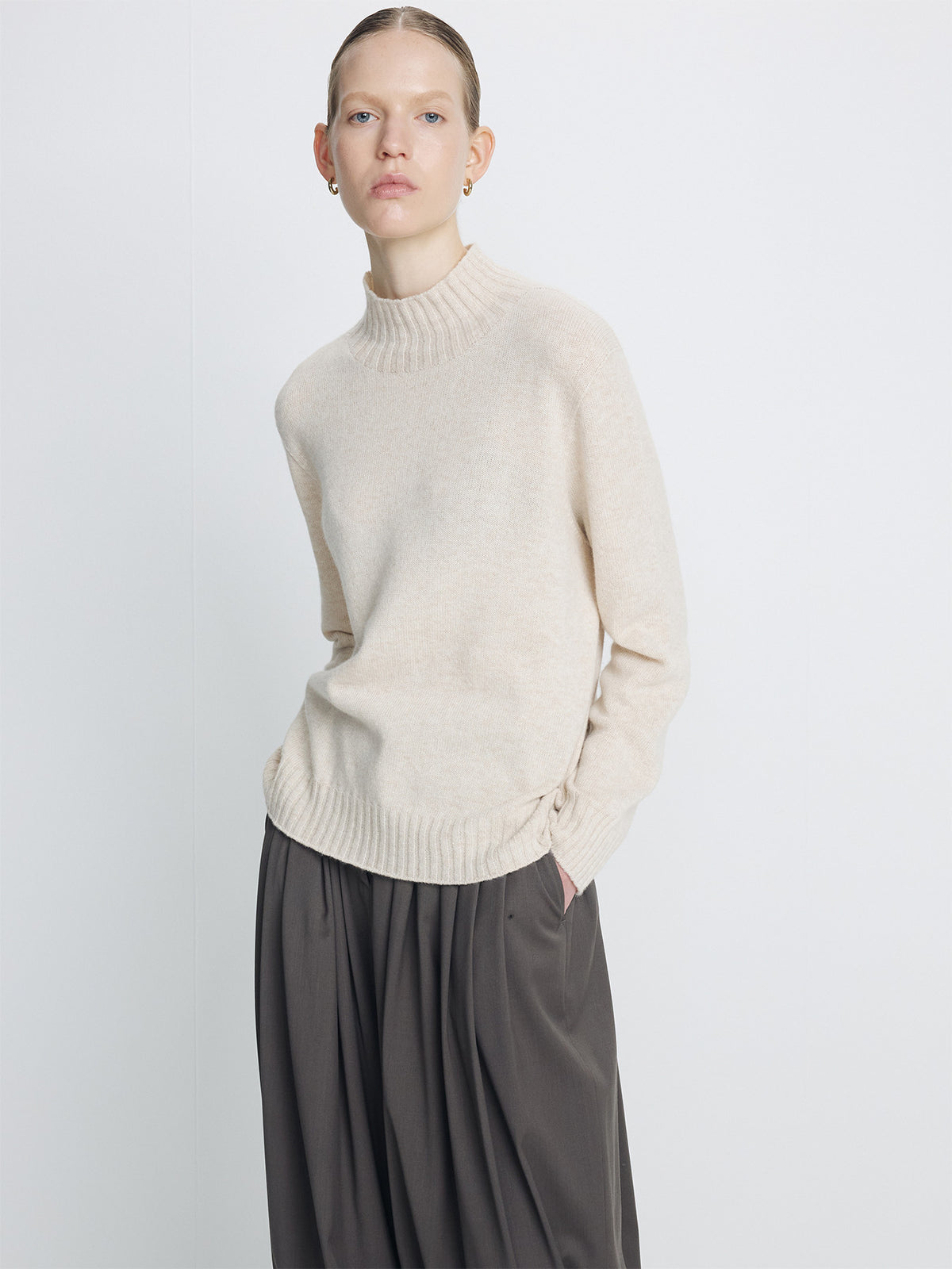 Tonywack - Wool Blend Oversiezed Turtleneck (Ecru/Beige) product image 3 | TRAB K-Fashion Australia