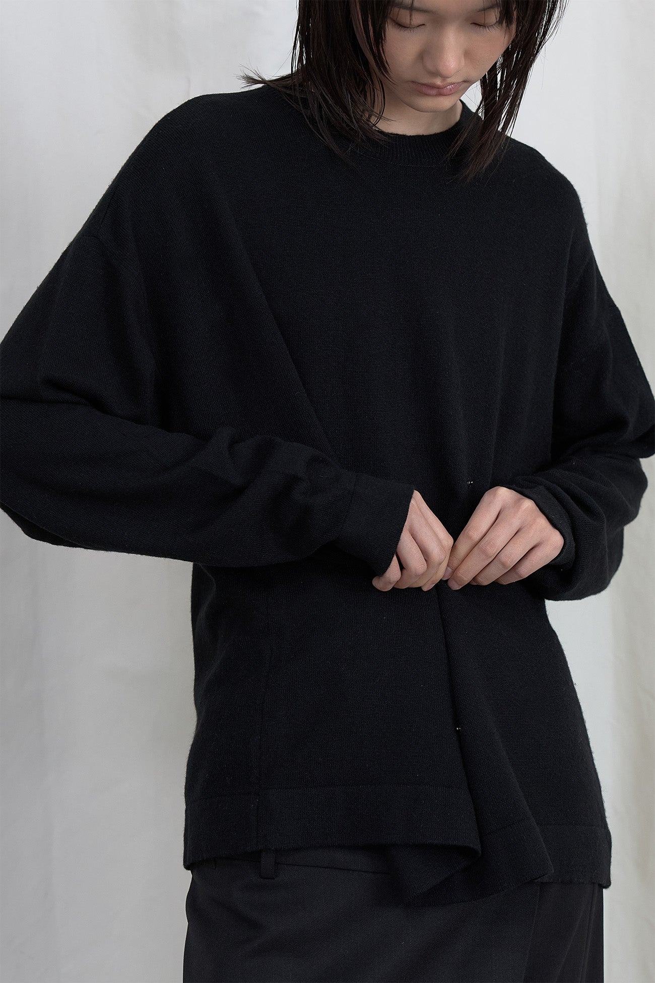 Deinet - Button Up Pullover Knit (Black) product image 8 | TRAB K-Fashion Australia