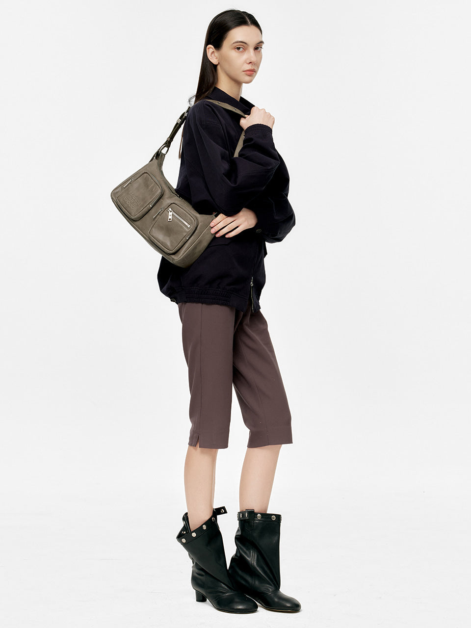 Marge Sherwood - Outpocket Hobo (Etoffe Pull-Up) product image 3 | TRAB K-Fashion Australia
