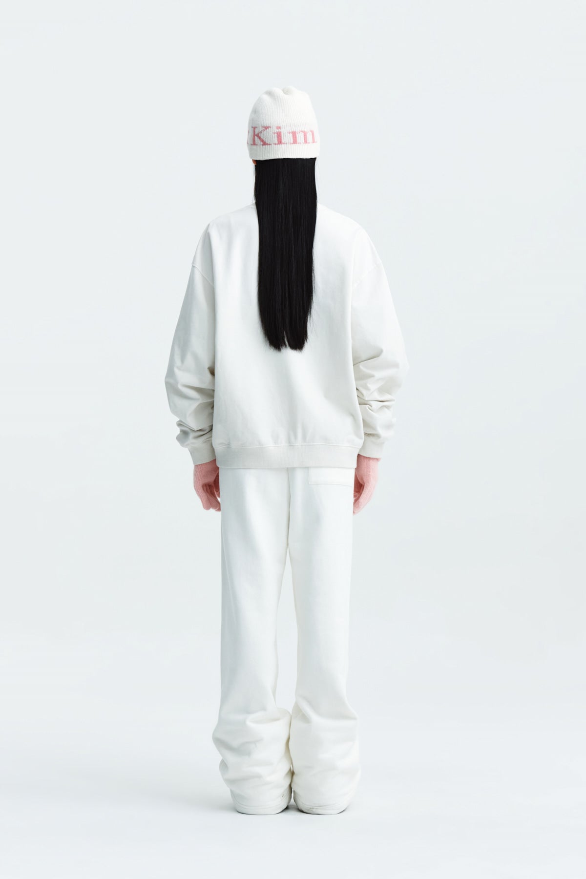 Matin Kim - Patch Point Sweatpants (Ivory) product image 7 | TRAB K-Fashion Australia