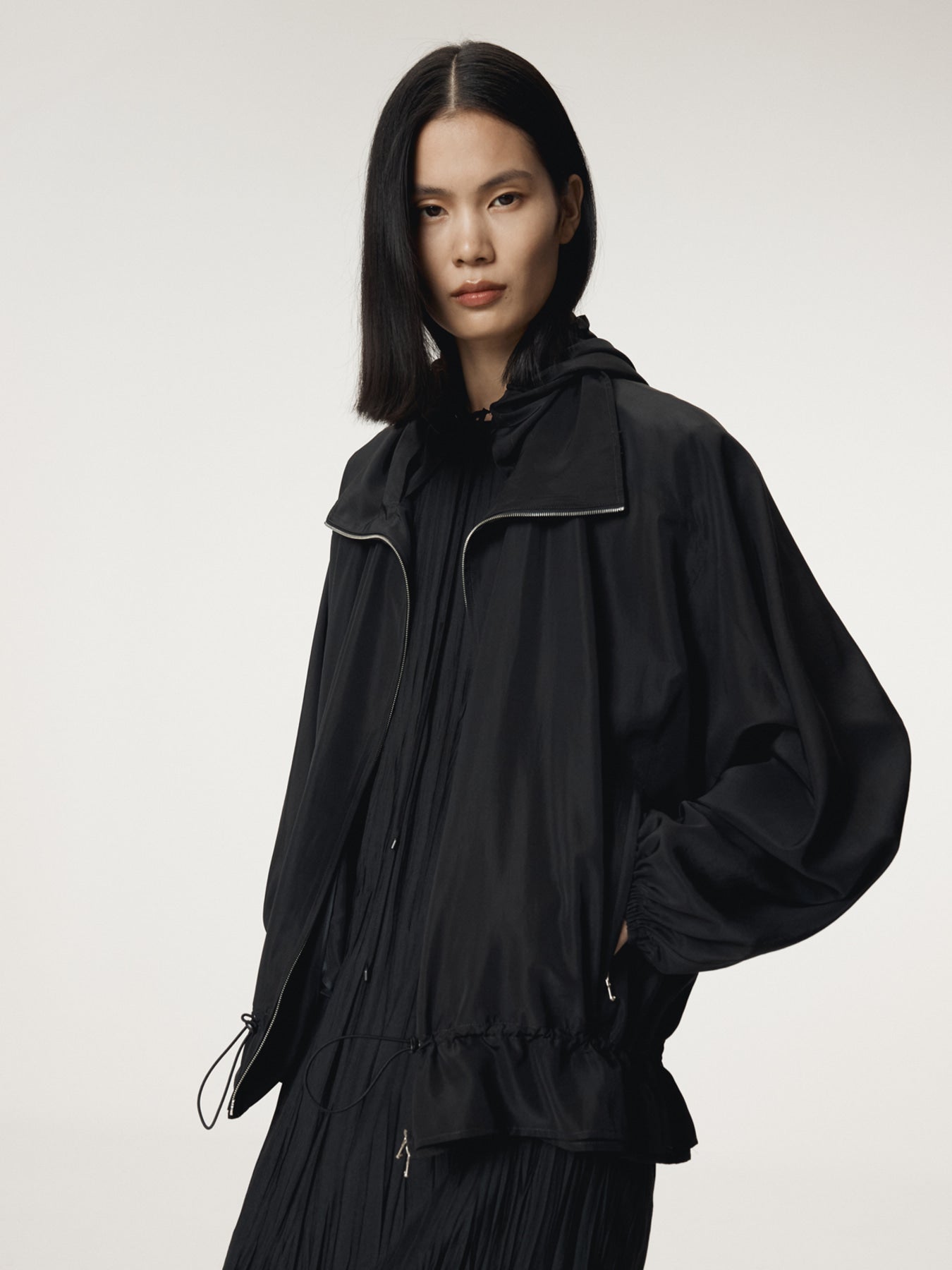 Recto - Silk Blend Technical Hoodie Jumper (Black) product image 8 | TRAB K-Fashion Australia