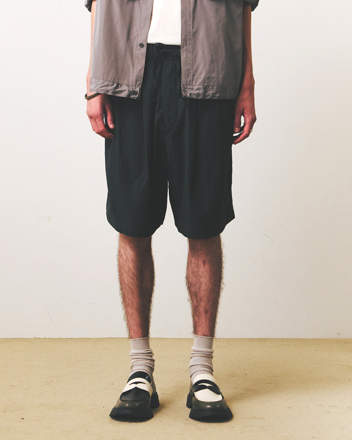 Eastlogue - Comfort Easy Shorts (Charcoal) product image 2 | TRAB K-Fashion Australia
