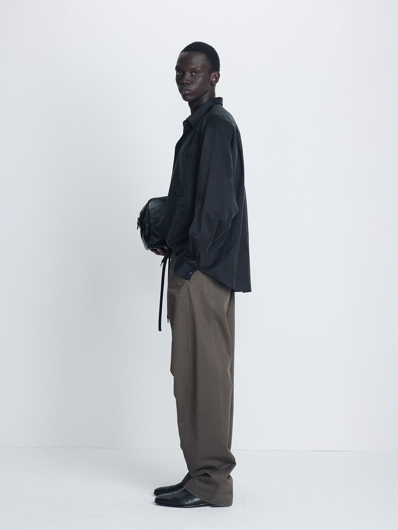Tonywack - Silk Cotton Essential Shirt (Black) product image 2 | TRAB K-Fashion Australia