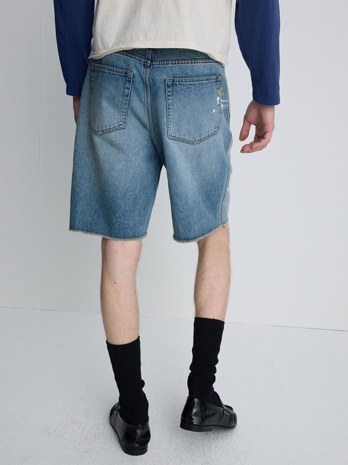 Tonywack - Hand-Painted Raw Hem Denim Shorts (Vintage Blue) product image 7 | TRAB K-Fashion Australia