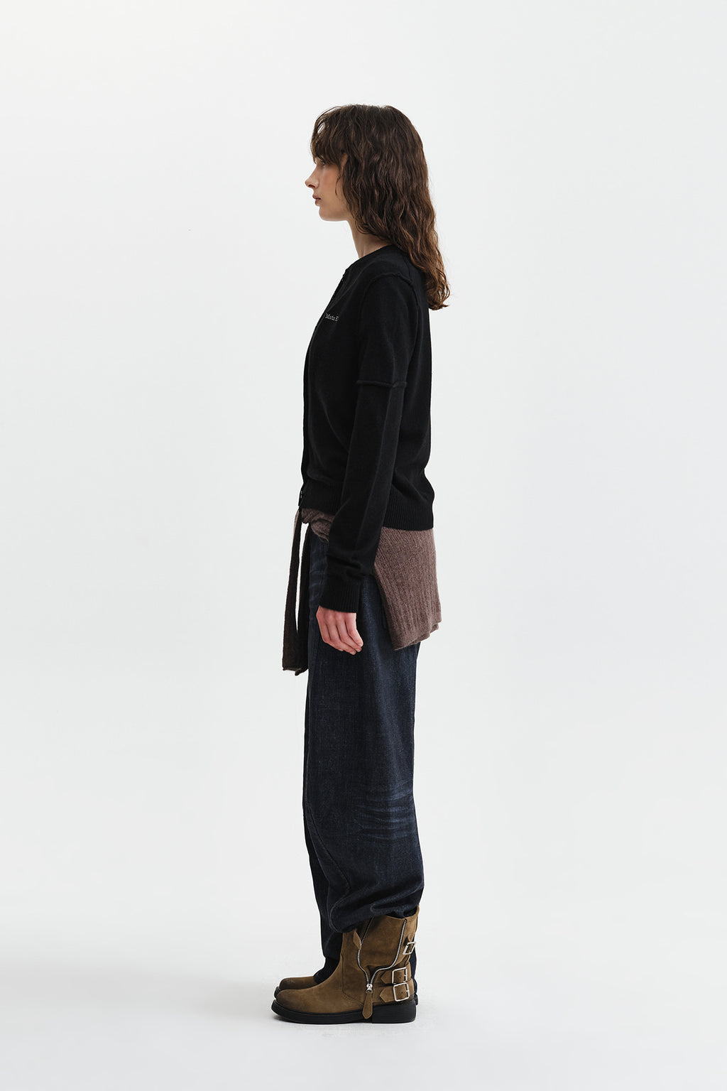 Matin Kim - Cashmere Blended Cutline Round Cardigan (Black) product image 7 | TRAB K-Fashion Australia