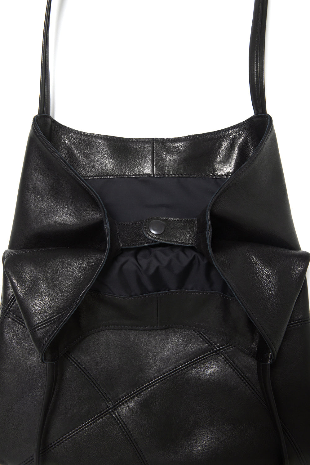 Hatchingroom - Web Tote Lamb Skin (Black) product image 4 | TRAB K-Fashion Australia