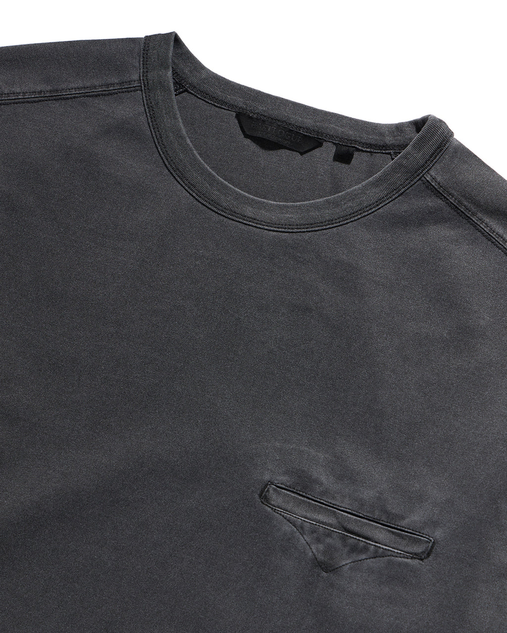 Eastlogue - Cut Out Ea Basic L.s T-shirts (Pigment Charcoal) product image 7 | TRAB K-Fashion Australia
