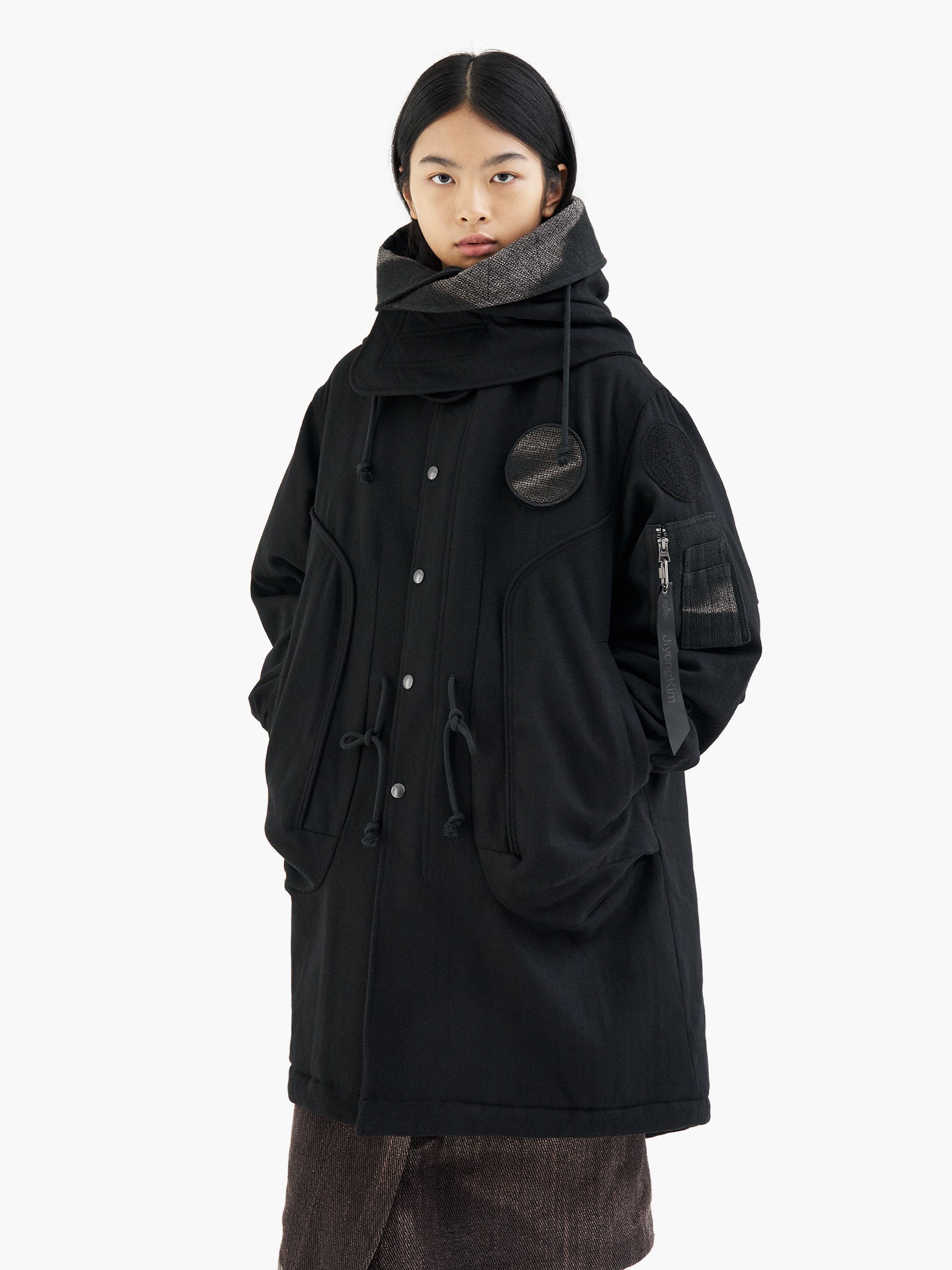 Jiyong Kim - Sun-Bleached Detachable Hood Fishtail Coat (Black) product image 8 | TRAB K-Fashion Australia