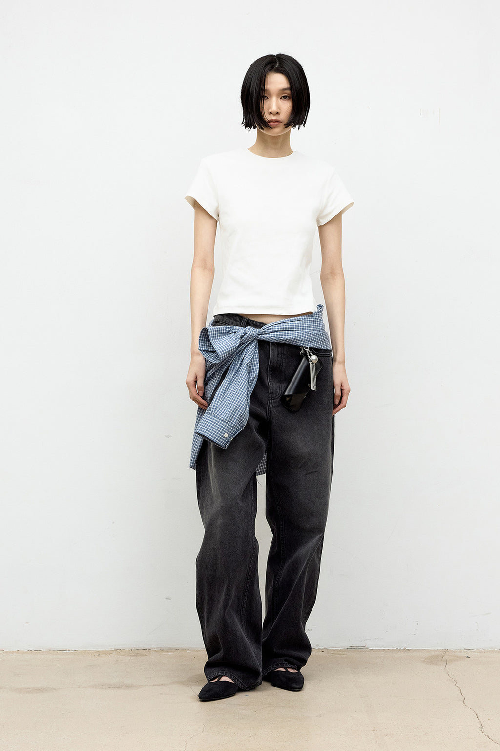 Coor - Ribbed Crop T-Shirt (Off White) product image 2 | TRAB K-Fashion Australia