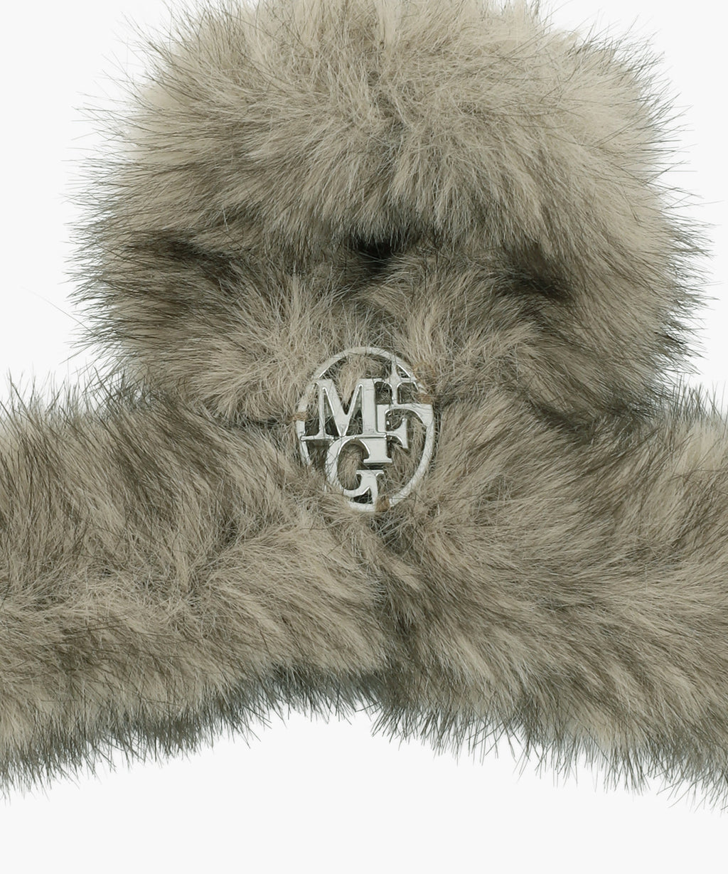 Marithe & Francois Girbaud - Circle Logo Fur Hair Clip (Oatmeal / Brown) product image 4 | TRAB K-Fashion Australia
