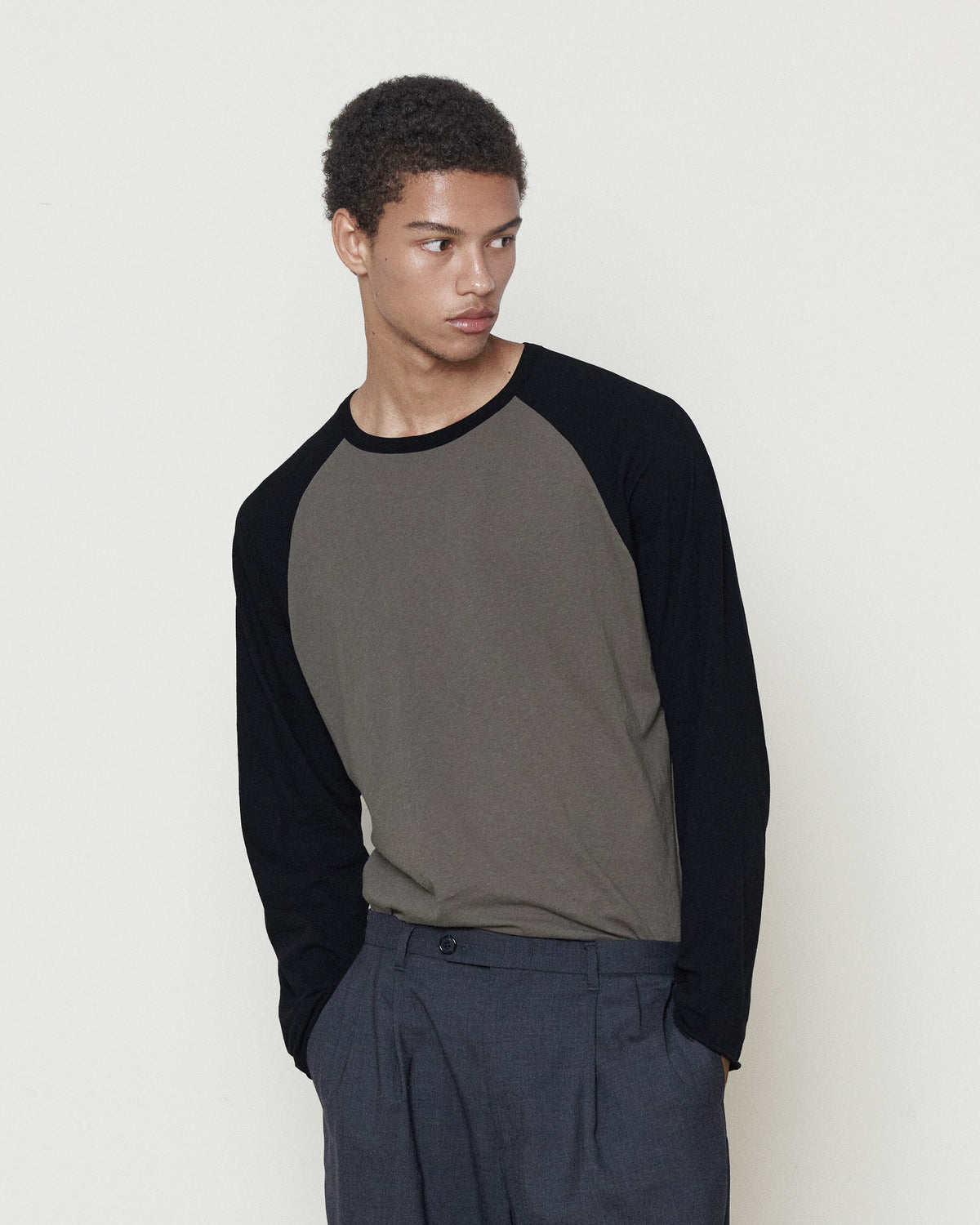 Brownyard - Cut Off Raglan Long Sleeve (Black) product image 1 | TRAB K-Fashion Australia